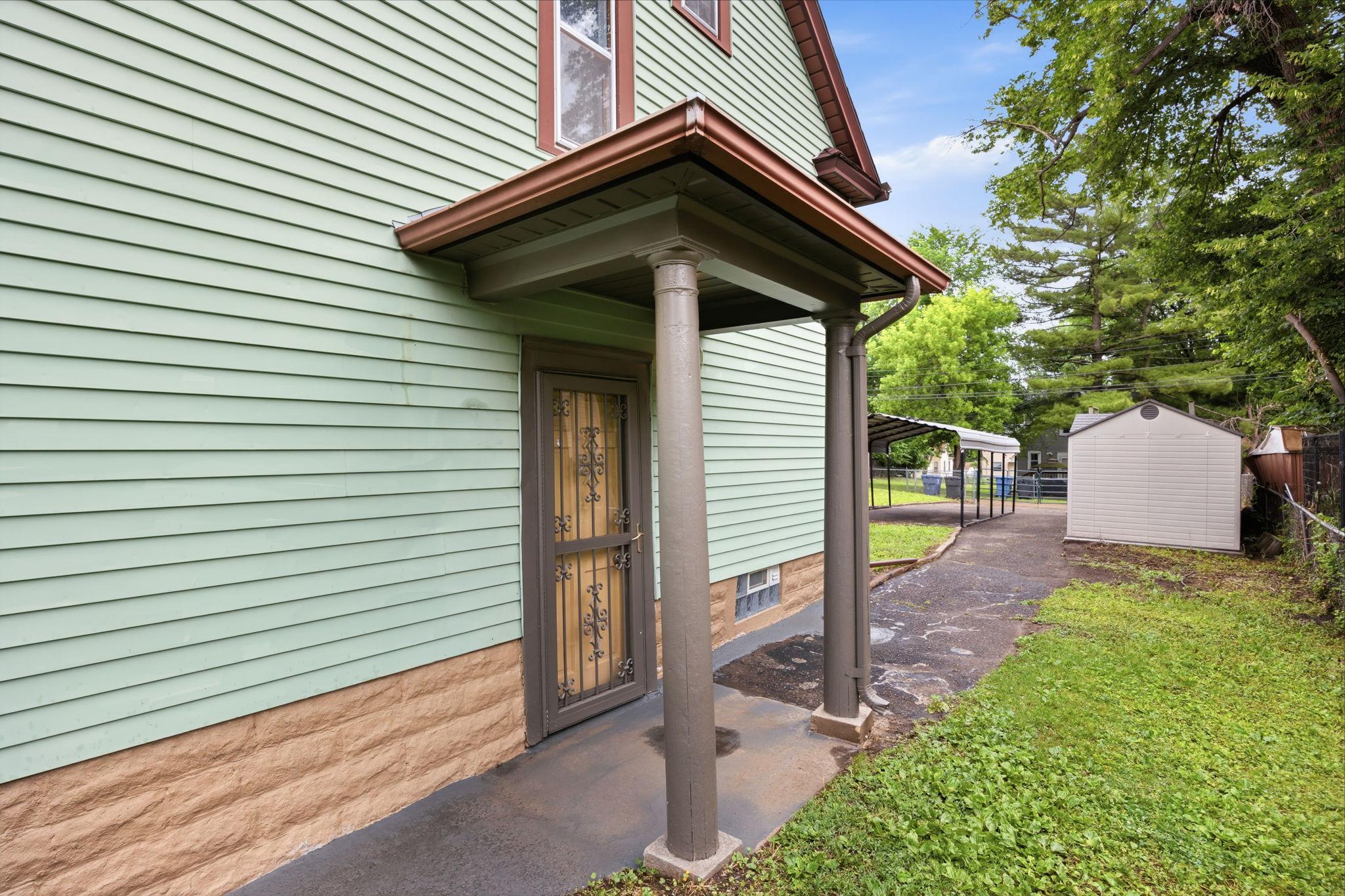 View of Residential at 706 Oliver Avenue, Minneapolis MN 55411, Minneapolis (19 of 23) - Mike Wilen | Minnesota Team Real Estate
