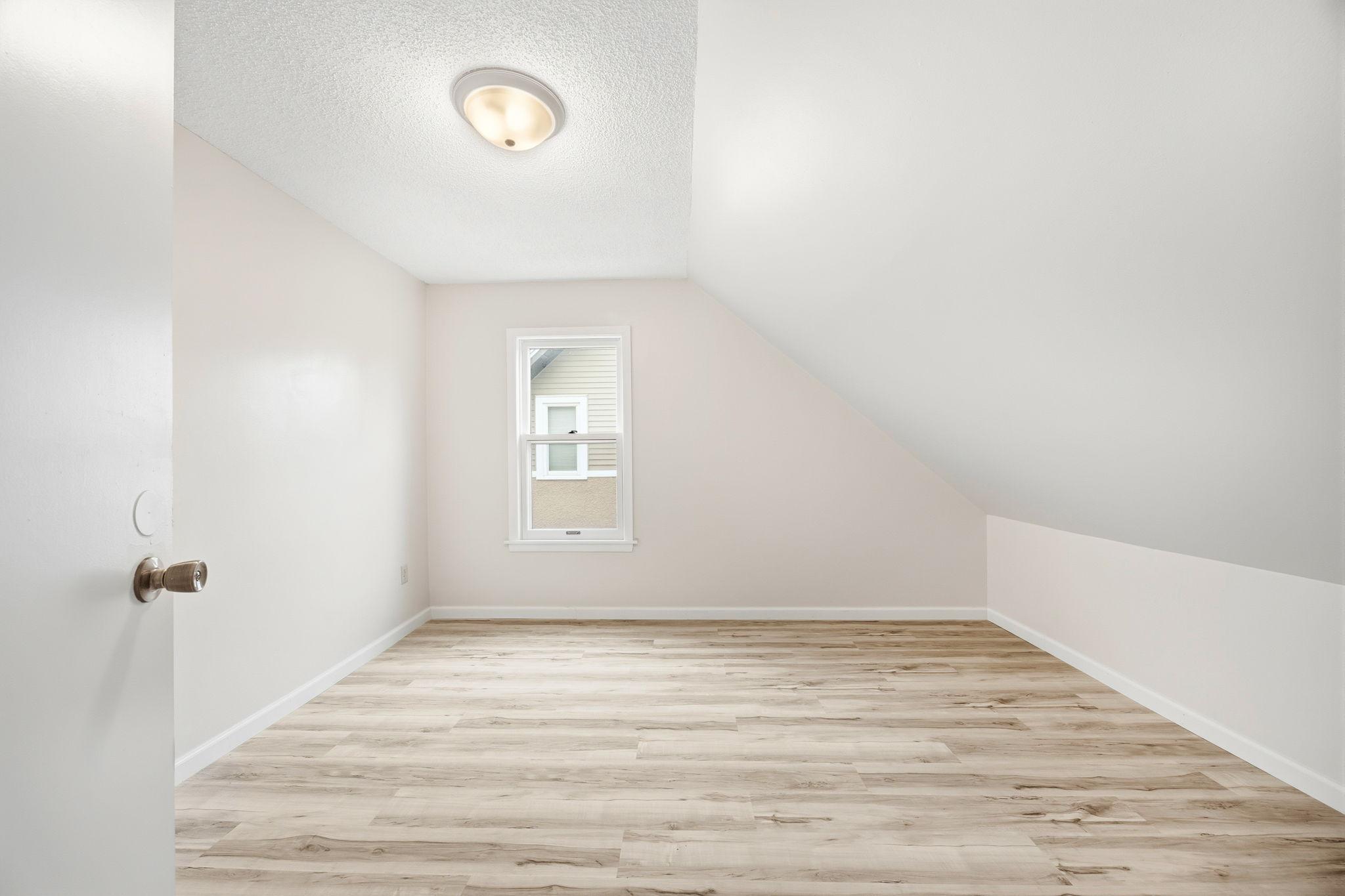 View of Residential at 706 Oliver Avenue, Minneapolis MN 55411, Minneapolis (14 of 23) - Mike Wilen | Minnesota Team Real Estate