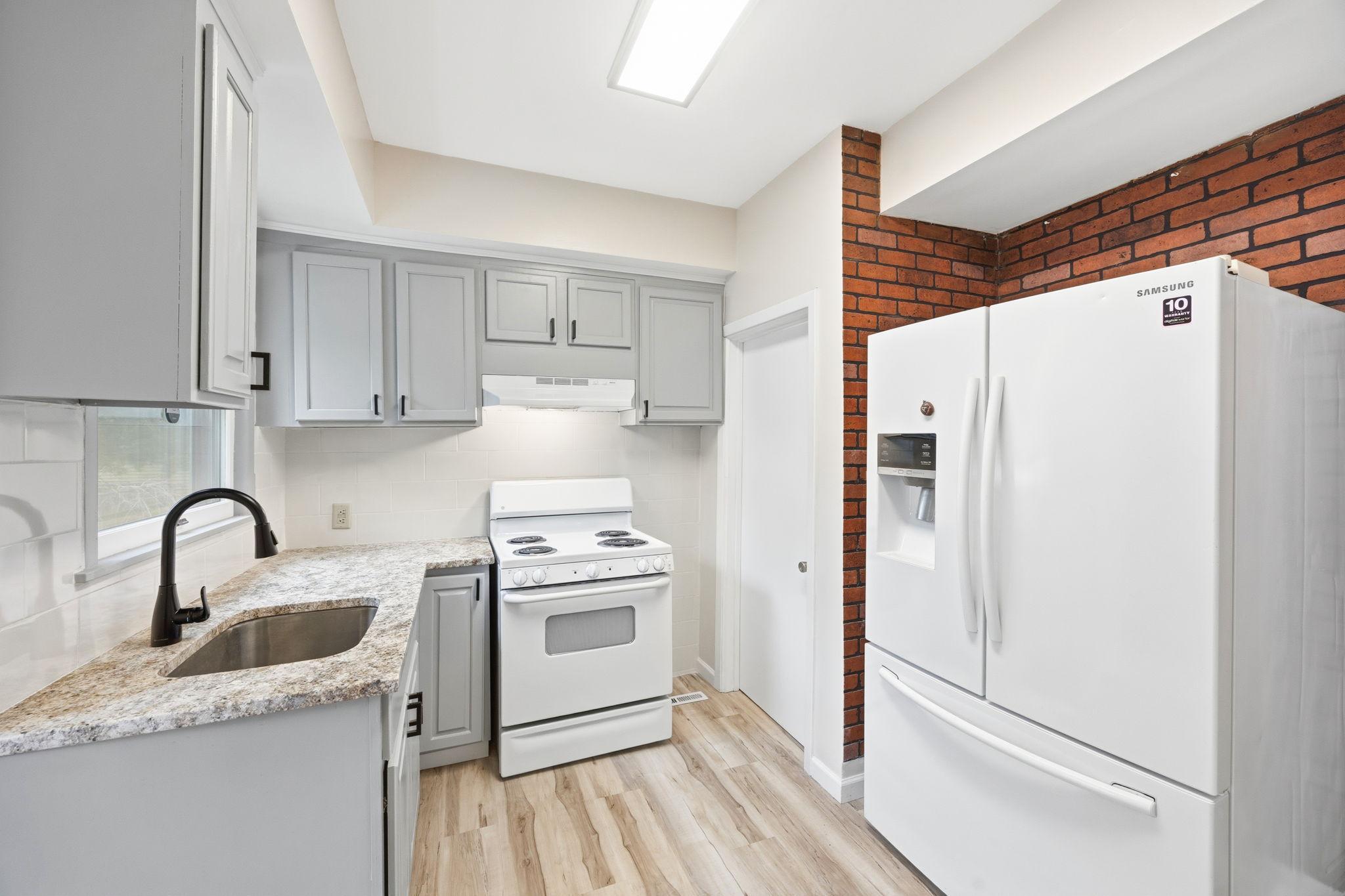 View of Residential at 706 Oliver Avenue, Minneapolis MN 55411, Minneapolis (7 of 23) - Mike Wilen | Minnesota Team Real Estate