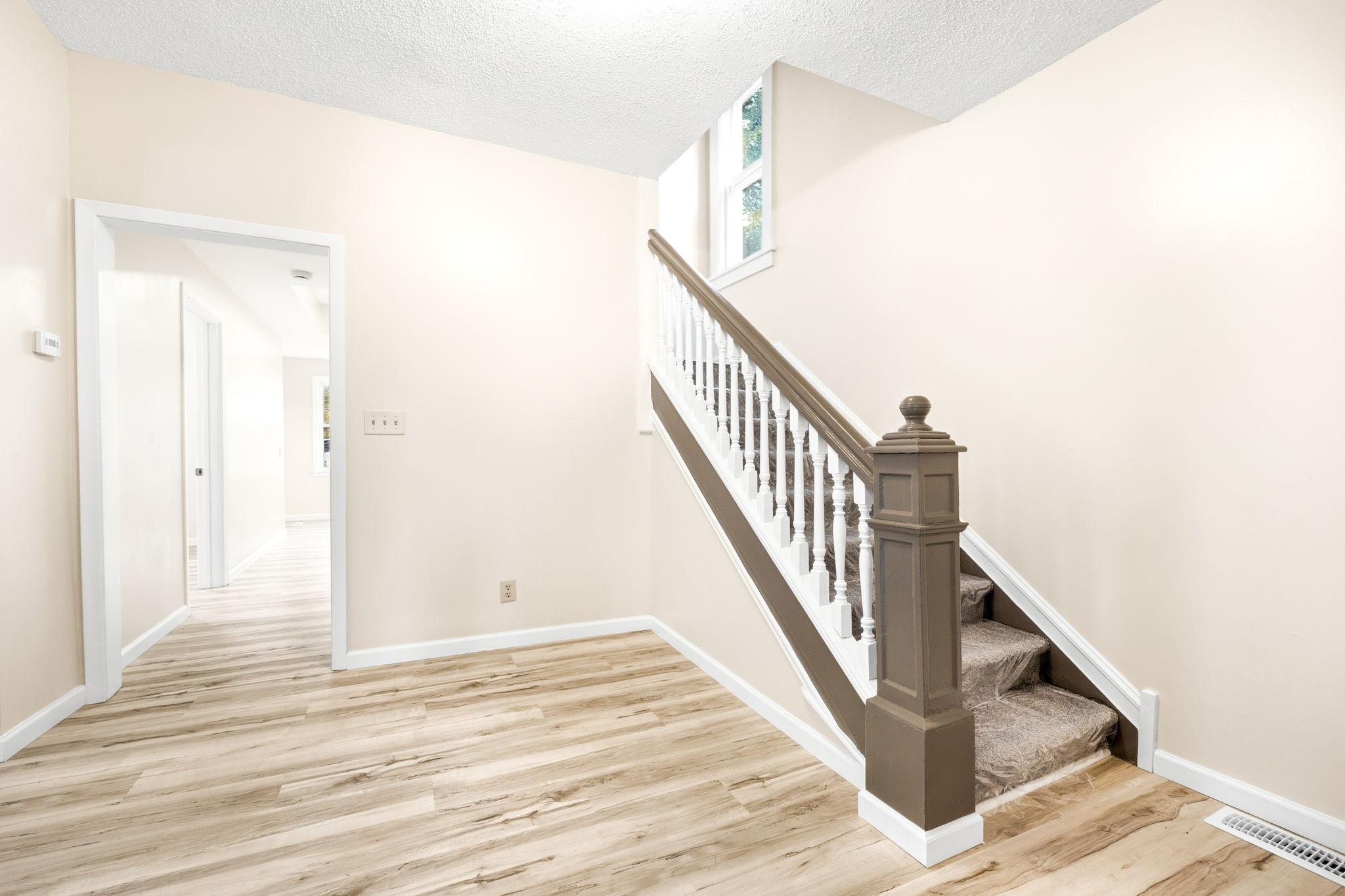 View of Residential at 706 Oliver Avenue, Minneapolis MN 55411, Minneapolis (5 of 23) - Mike Wilen | Minnesota Team Real Estate