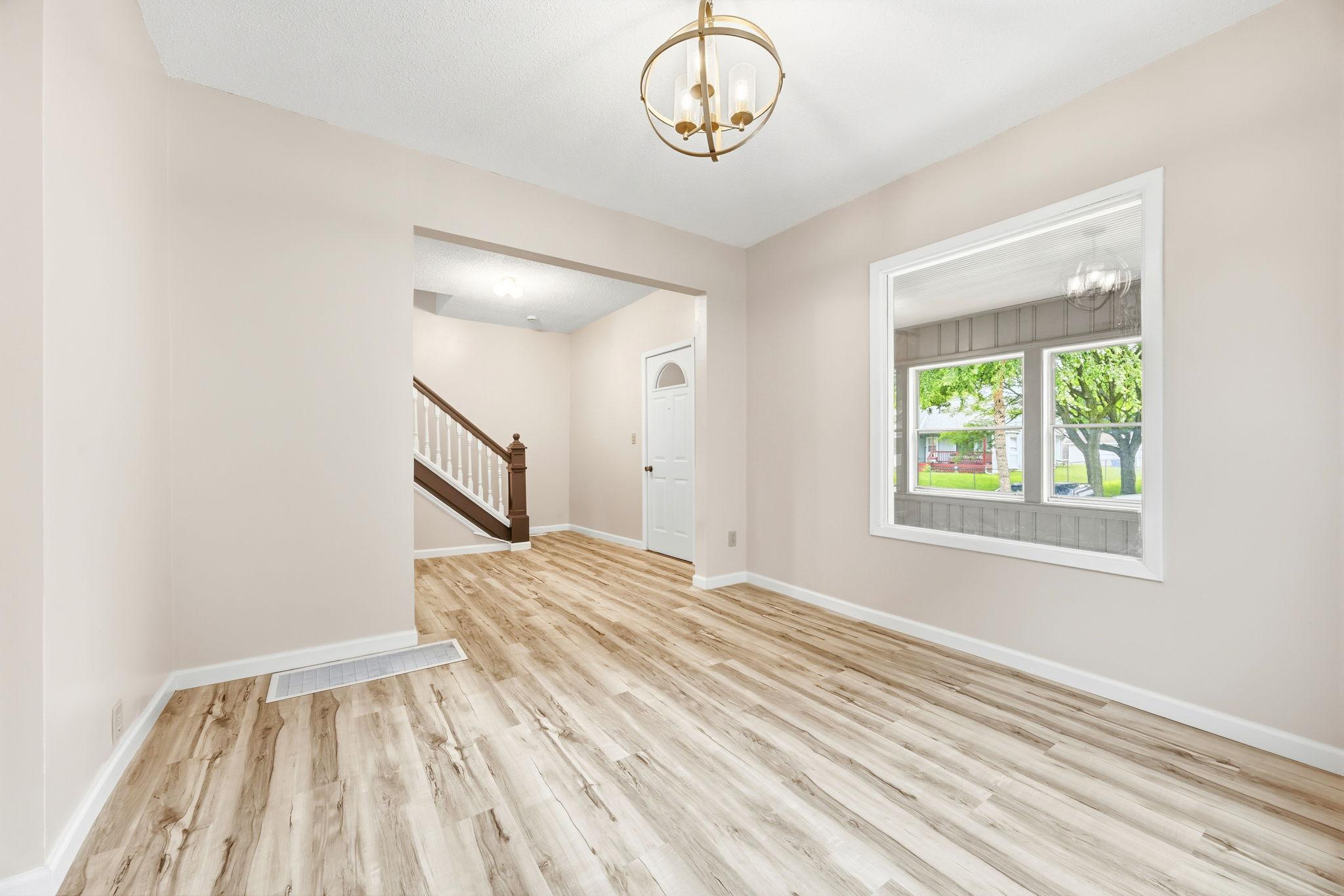 View of Residential at 706 Oliver Avenue, Minneapolis MN 55411, Minneapolis (4 of 23) - Mike Wilen | Minnesota Team Real Estate