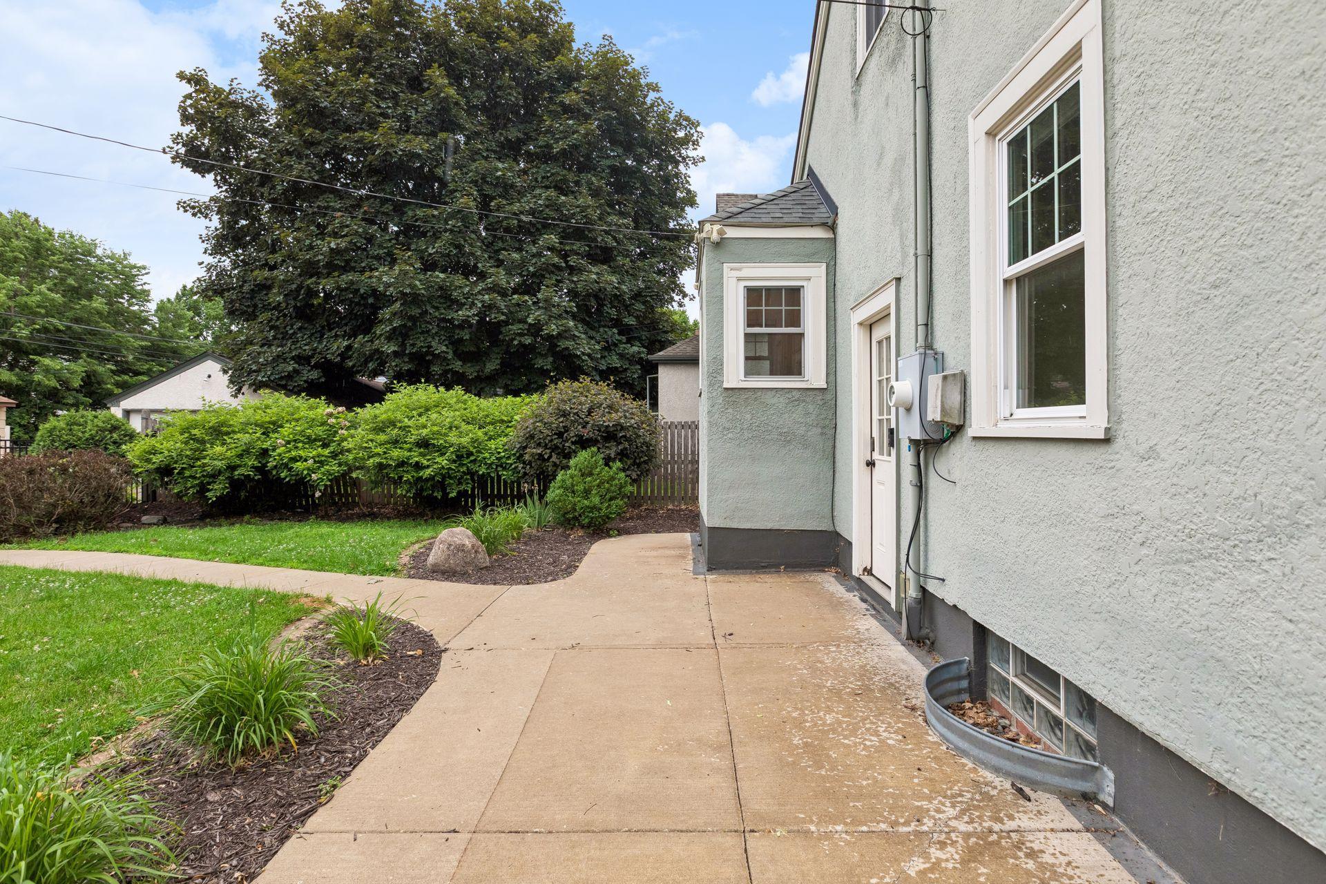 View of Residential at 3350 Xerxes Avenue, Minneapolis MN 55412, Minneapolis (44 of 48) - Mike Wilen | Minnesota Team Real Estate