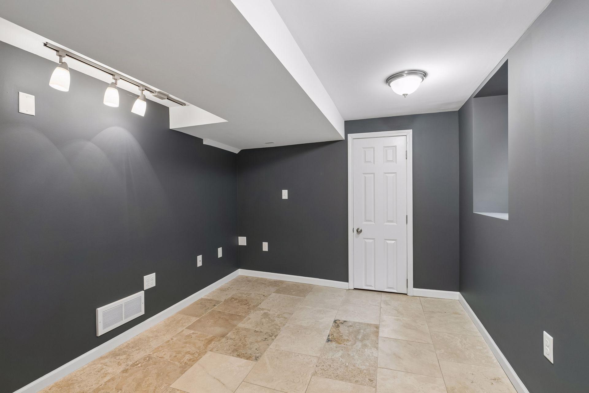 View of Residential at 3350 Xerxes Avenue, Minneapolis MN 55412, Minneapolis (37 of 48) - Mike Wilen | Minnesota Team Real Estate