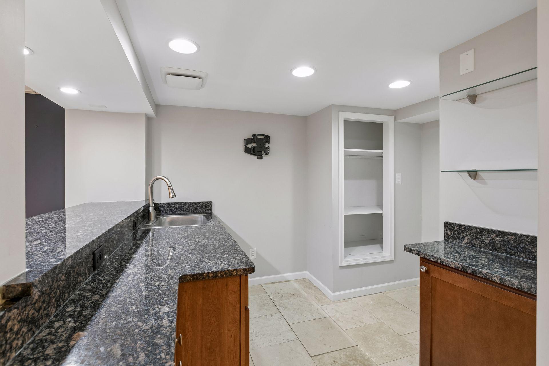 View of Residential at 3350 Xerxes Avenue, Minneapolis MN 55412, Minneapolis (34 of 48) - Mike Wilen | Minnesota Team Real Estate