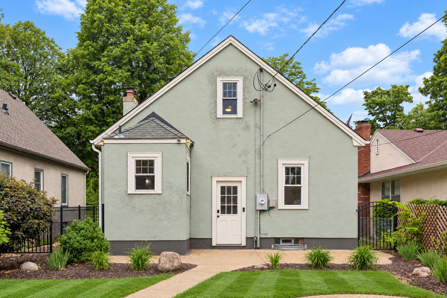 View of Residential at 3350 Xerxes Avenue, Minneapolis MN 55412, Minneapolis (43 of 46) - Mike Wilen | Minnesota Team Real Estate