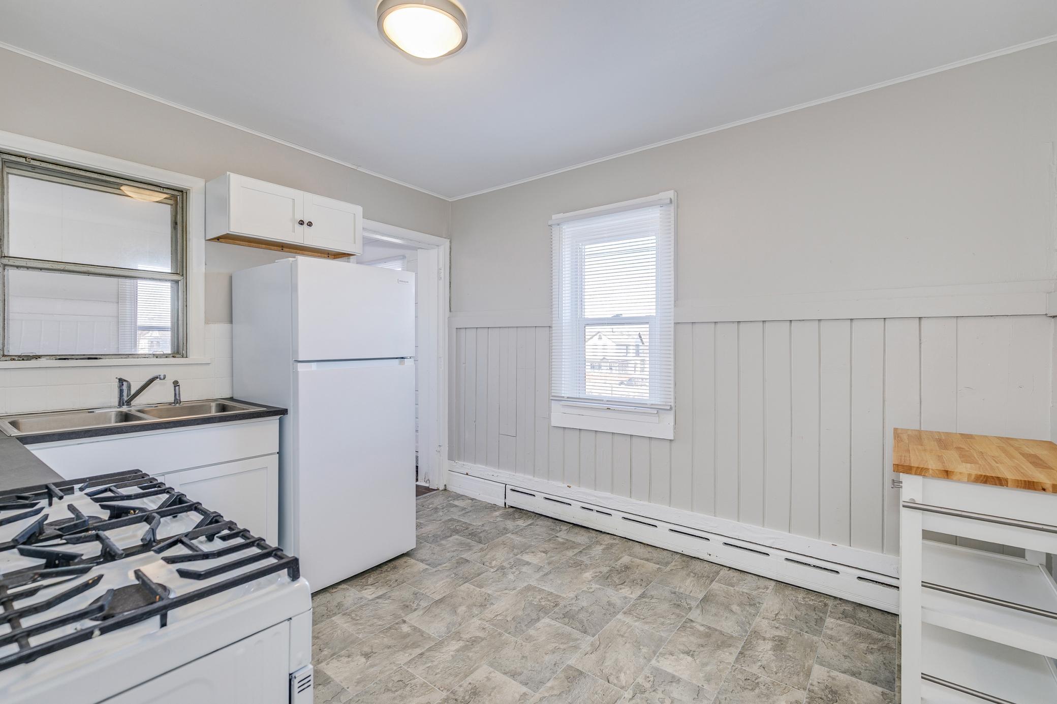 View of Commercial Sale at 609 Dale Street, Saint Paul MN 55103, Saint Paul (10 of 39) - Mike Wilen | Minnesota Team Real Estate
