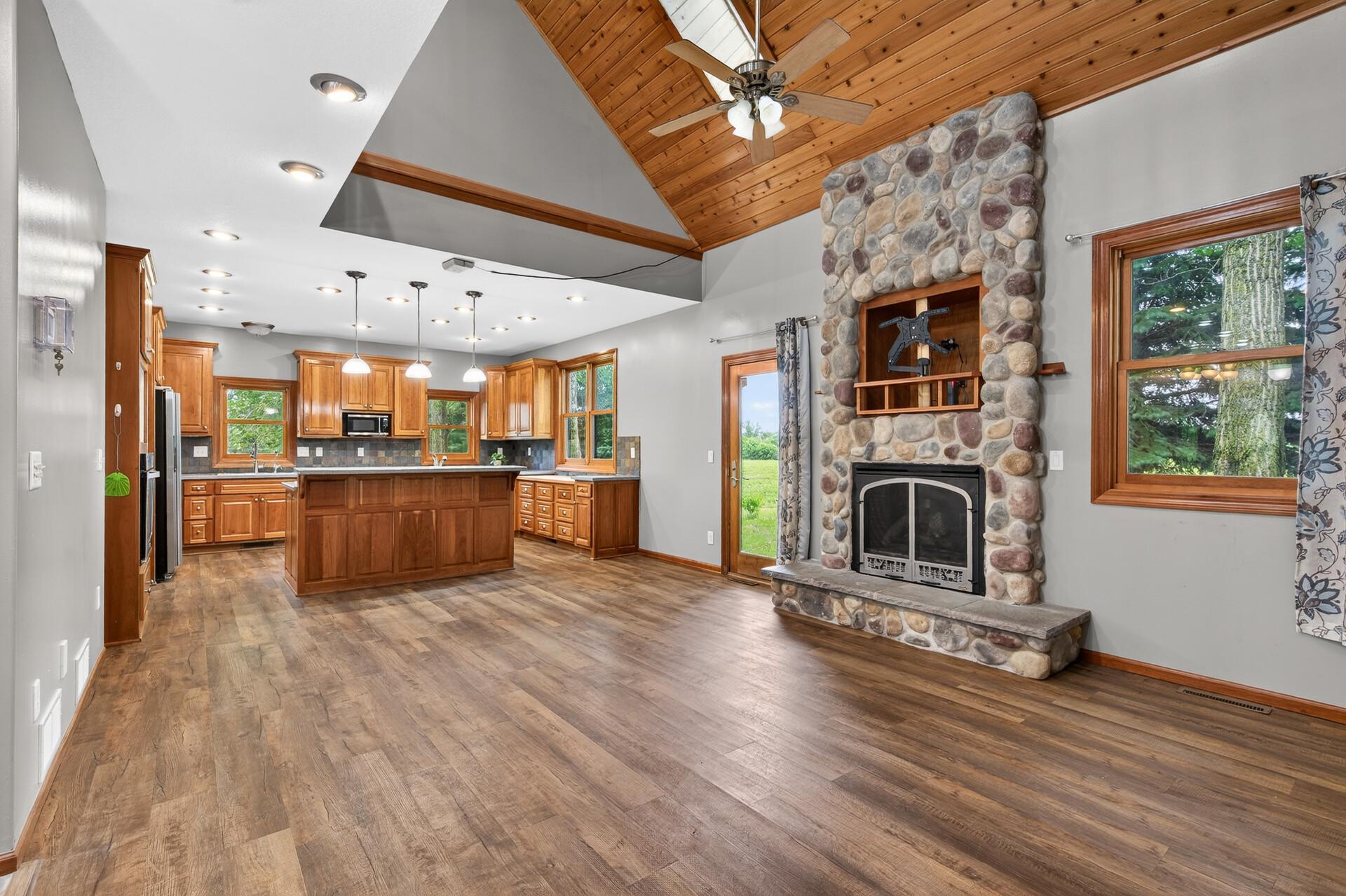 View of Residential at 39645 Palm Street, Stanchfield MN 55080, Stanchfield (10 of 84) - Mike Wilen | Minnesota Team Real Estate
