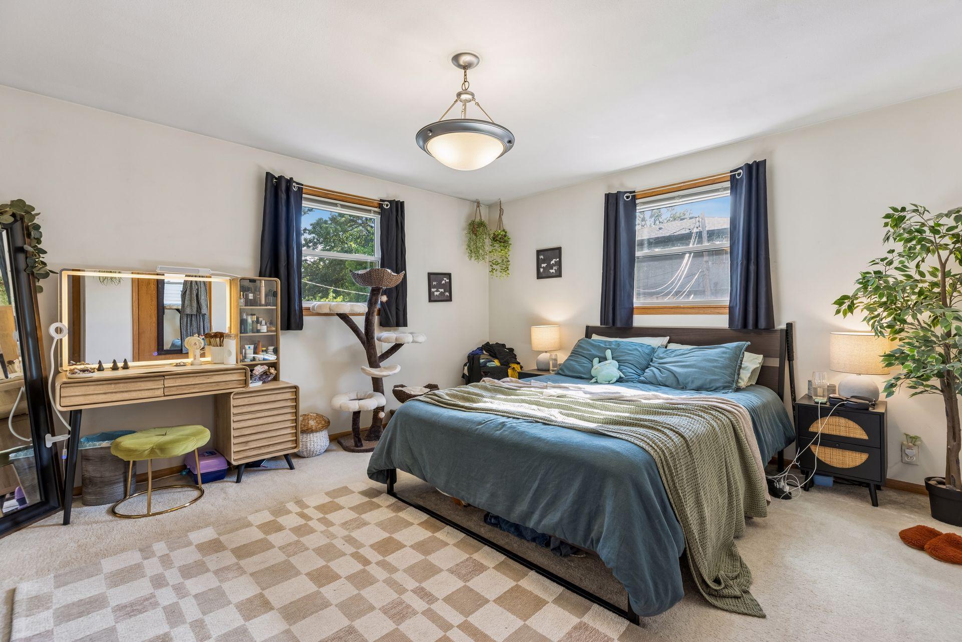 View of Residential Income at 5300 Penn Avenue, Minneapolis MN 55419, Minneapolis (32 of 39) - Mike Wilen | Minnesota Team Real Estate