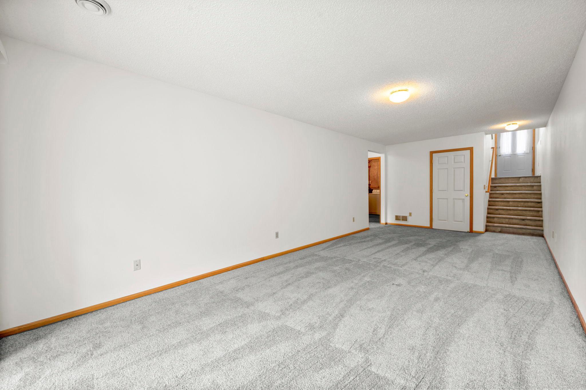 View of Residential at 9761 Zinnia Lane, Maple Grove MN 55369, Maple Grove (11 of 30) - Mike Wilen | Minnesota Team Real Estate