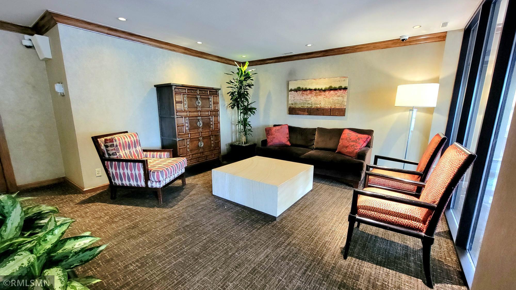 View of Residential at 410 Groveland Avenue #202, Minneapolis MN 55403, Minneapolis (19 of 19) - Mike Wilen | Minnesota Team Real Estate