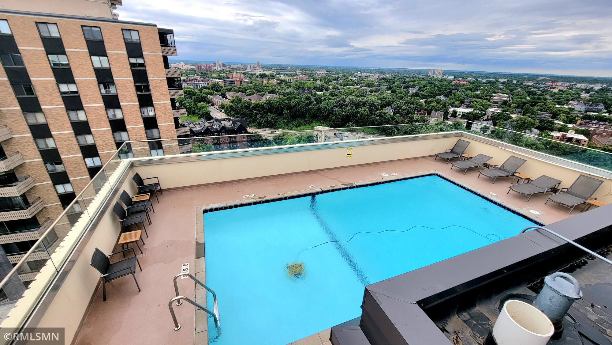 View of Residential at 410 Groveland Avenue #202, Minneapolis MN 55403, Minneapolis (18 of 19) - Mike Wilen | Minnesota Team Real Estate