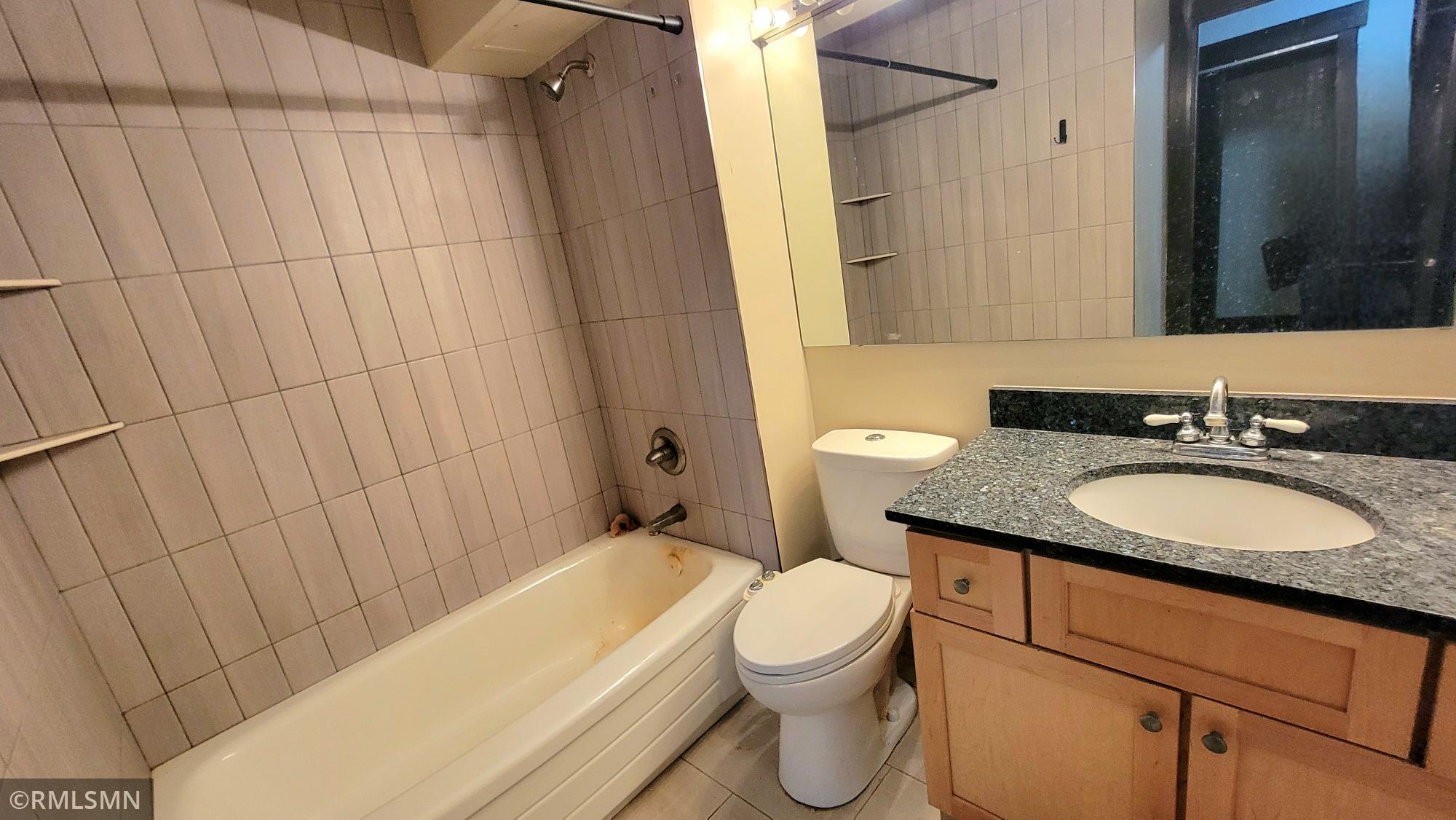 View of Residential at 410 Groveland Avenue #202, Minneapolis MN 55403, Minneapolis (12 of 19) - Mike Wilen | Minnesota Team Real Estate