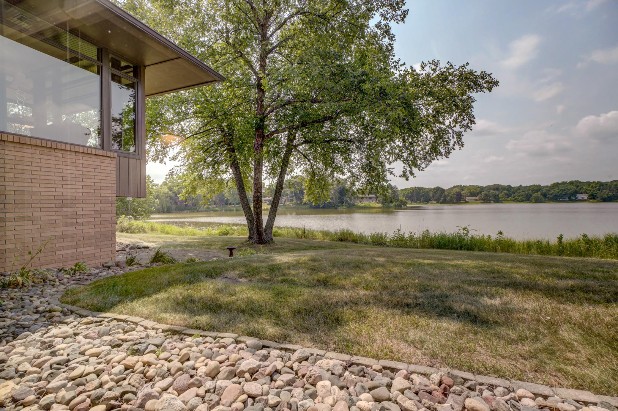 View of Residential at 19 Dove Lane, North Oaks MN 55127, North Oaks (38 of 42) - Mike Wilen | Minnesota Team Real Estate
