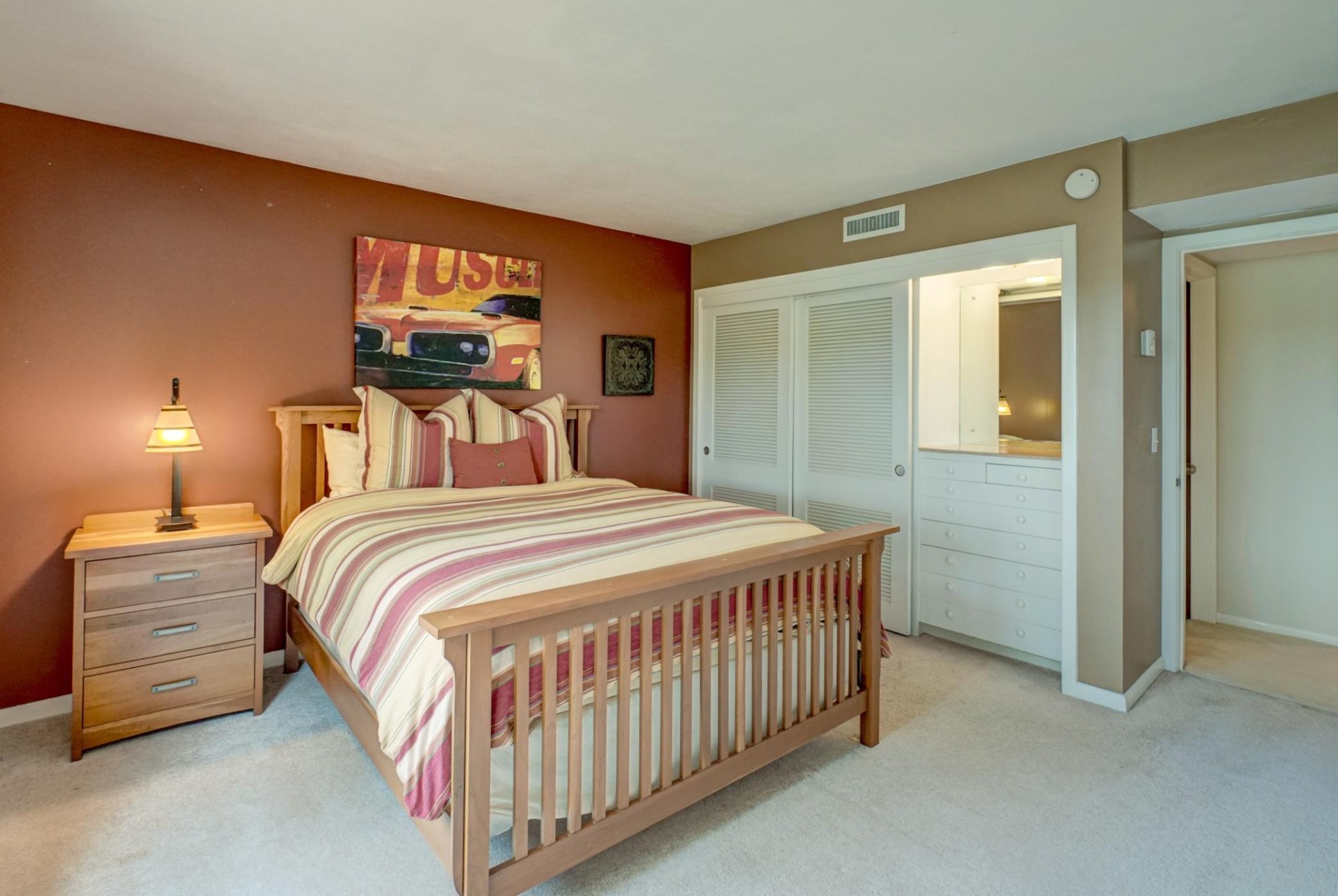 View of Residential at 19 Dove Lane, North Oaks MN 55127, North Oaks (37 of 42) - Mike Wilen | Minnesota Team Real Estate