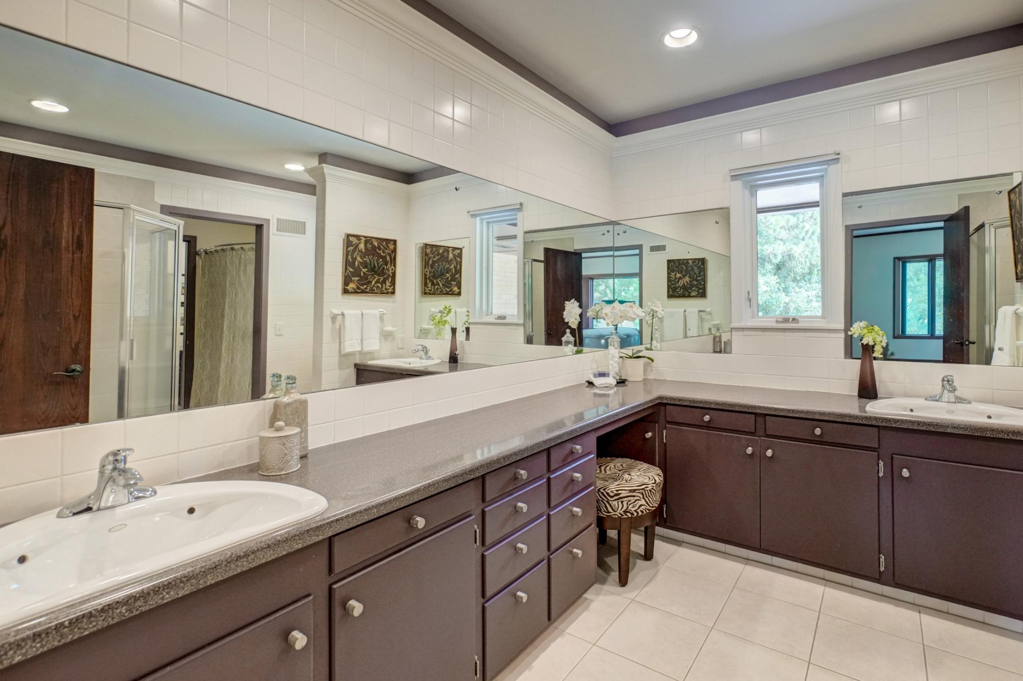 View of Residential at 19 Dove Lane, North Oaks MN 55127, North Oaks (25 of 42) - Mike Wilen | Minnesota Team Real Estate