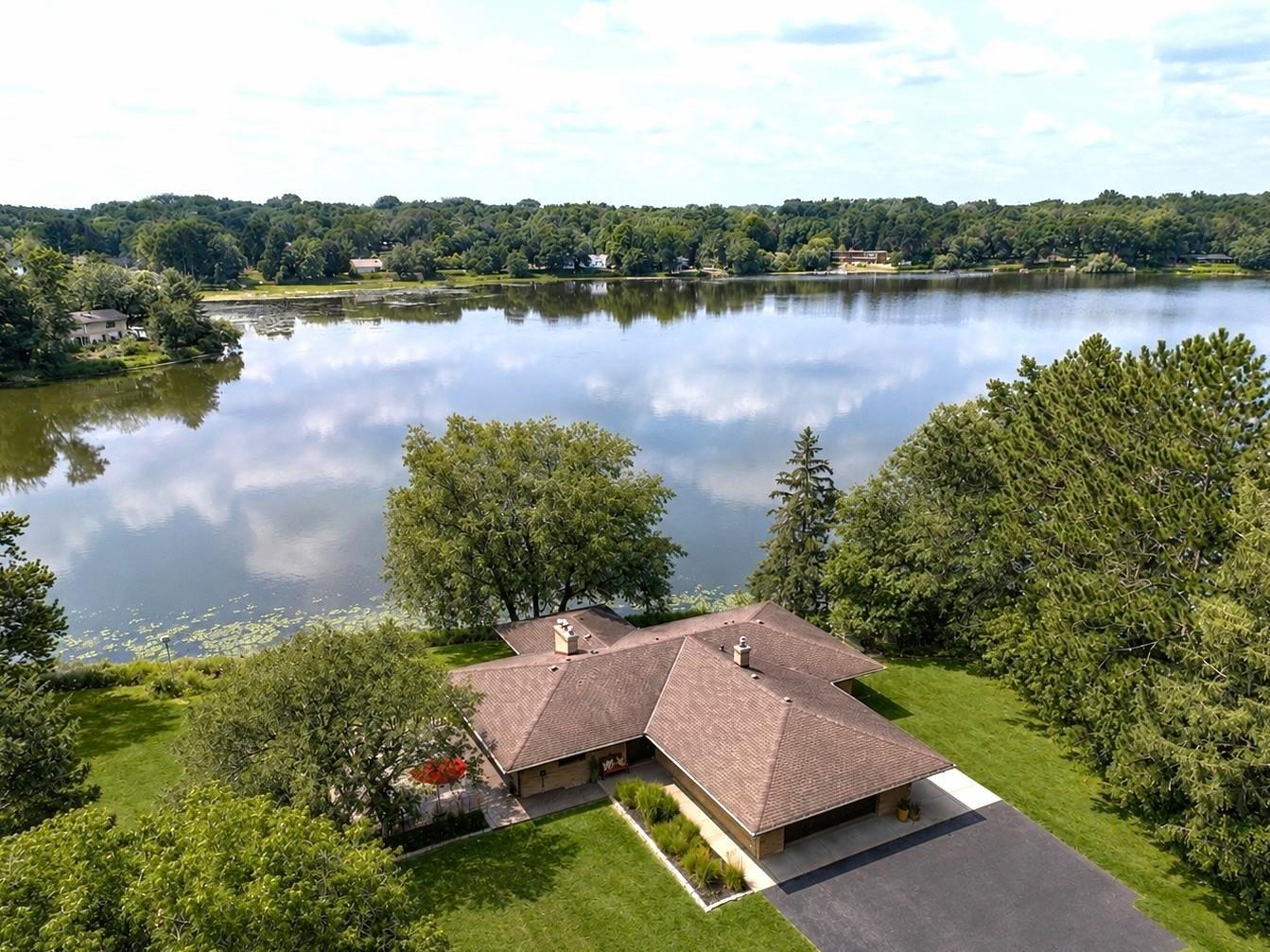 View of Residential at 19 Dove Lane, North Oaks MN 55127, North Oaks (2 of 42) - Mike Wilen | Minnesota Team Real Estate
