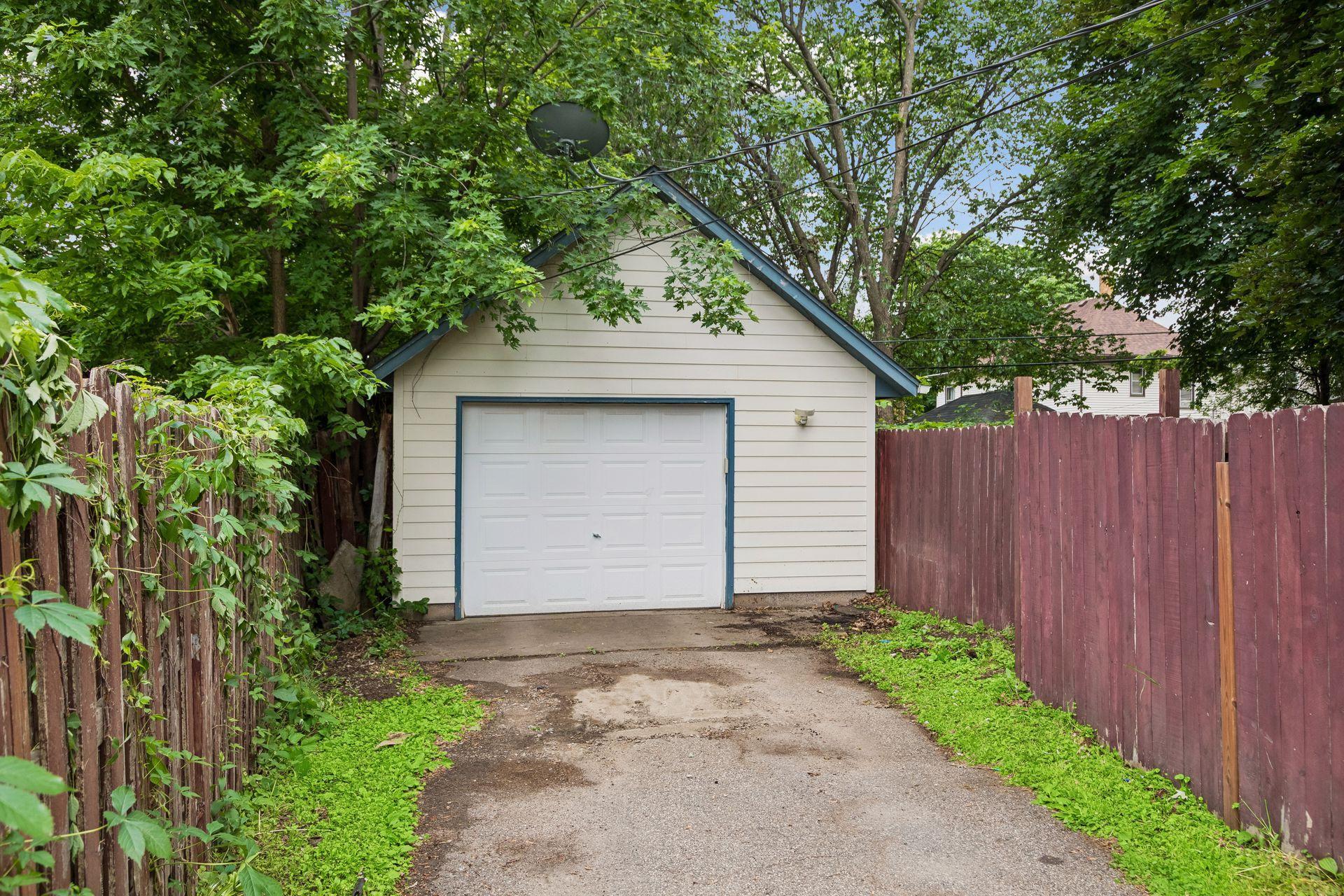 View of Residential at 1310 Seminary Avenue, Saint Paul MN 55104, Saint Paul (40 of 40) - Mike Wilen | Minnesota Team Real Estate