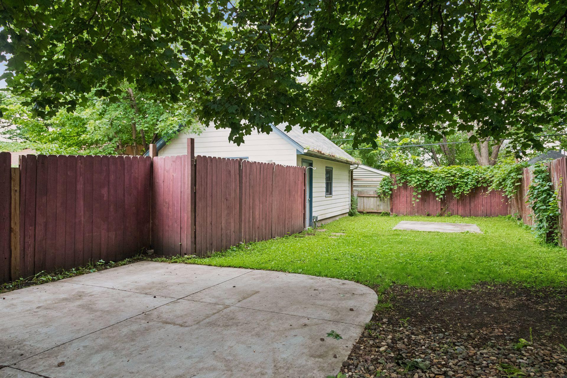 View of Residential at 1310 Seminary Avenue, Saint Paul MN 55104, Saint Paul (36 of 40) - Mike Wilen | Minnesota Team Real Estate
