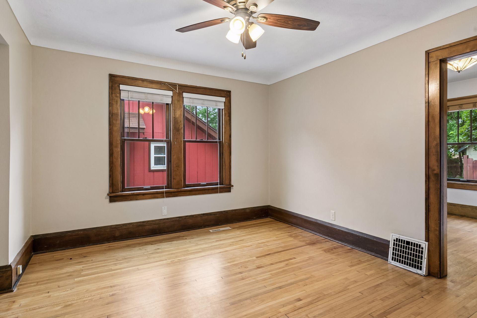 View of Residential at 1310 Seminary Avenue, Saint Paul MN 55104, Saint Paul (11 of 40) - Mike Wilen | Minnesota Team Real Estate