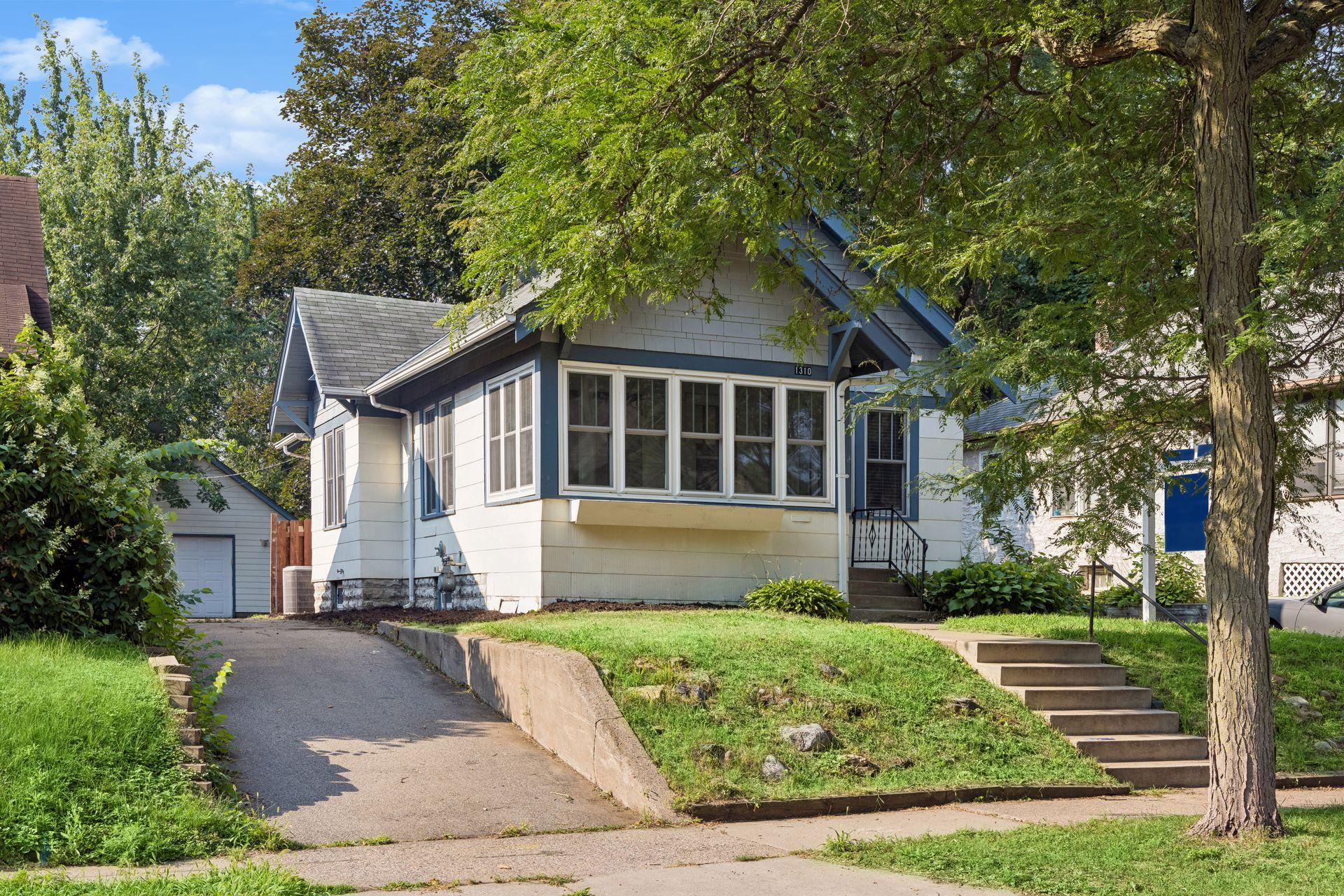 View of Residential at 1310 Seminary Avenue, Saint Paul MN 55104, Saint Paul (4 of 40) - Mike Wilen | Minnesota Team Real Estate
