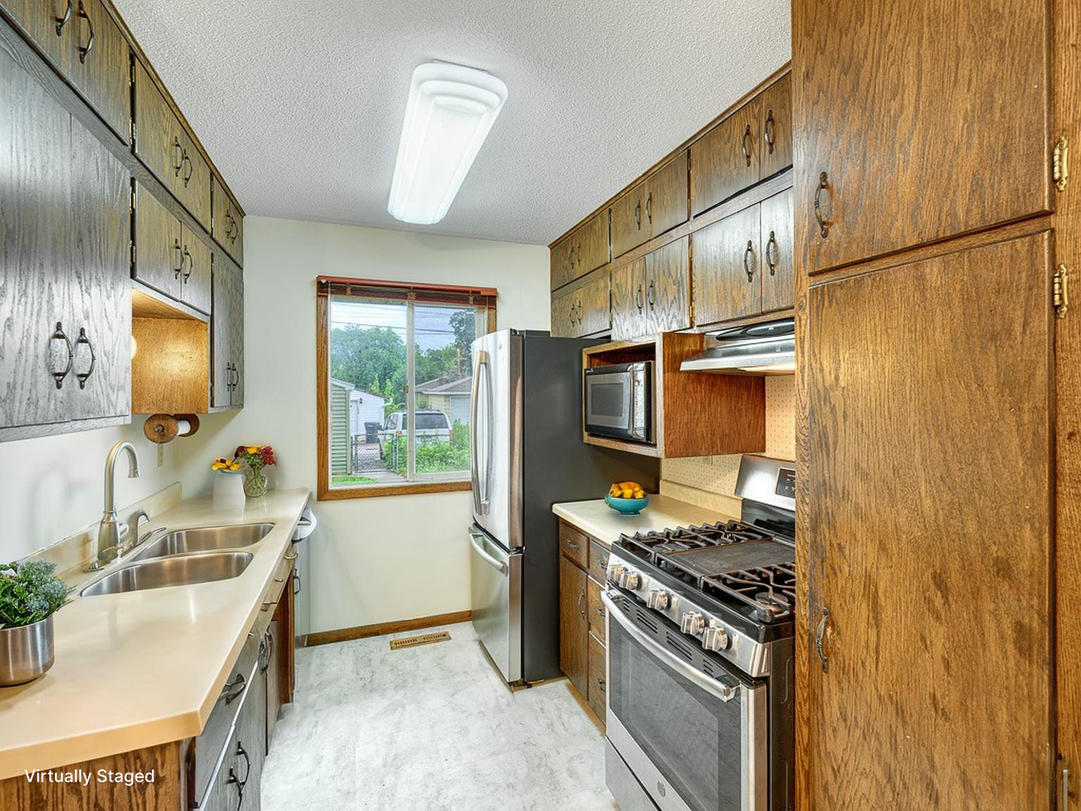 View of Residential at 1625 Mclean Avenue, Saint Paul MN 55106, Saint Paul (6 of 21) - Mike Wilen | Minnesota Team Real Estate