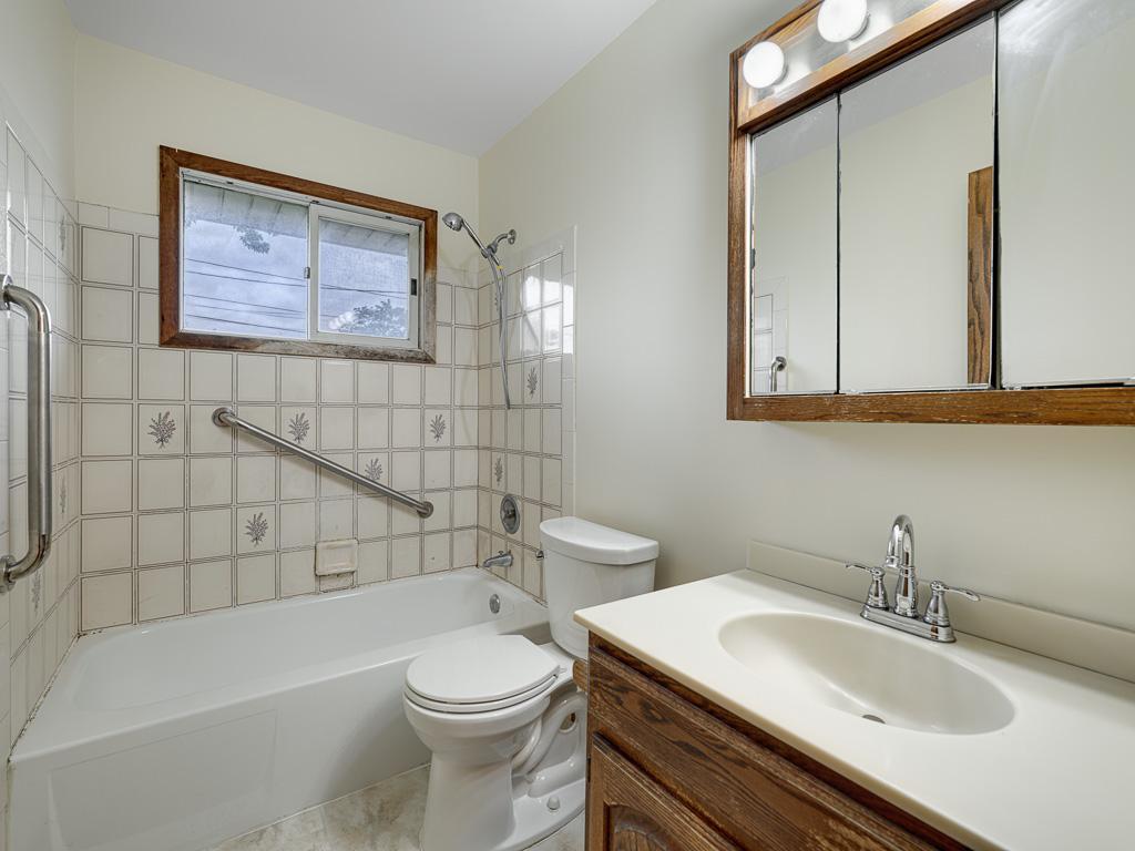 View of Residential at 1625 Mclean Avenue, Saint Paul MN 55106, Saint Paul (14 of 21) - Mike Wilen | Minnesota Team Real Estate