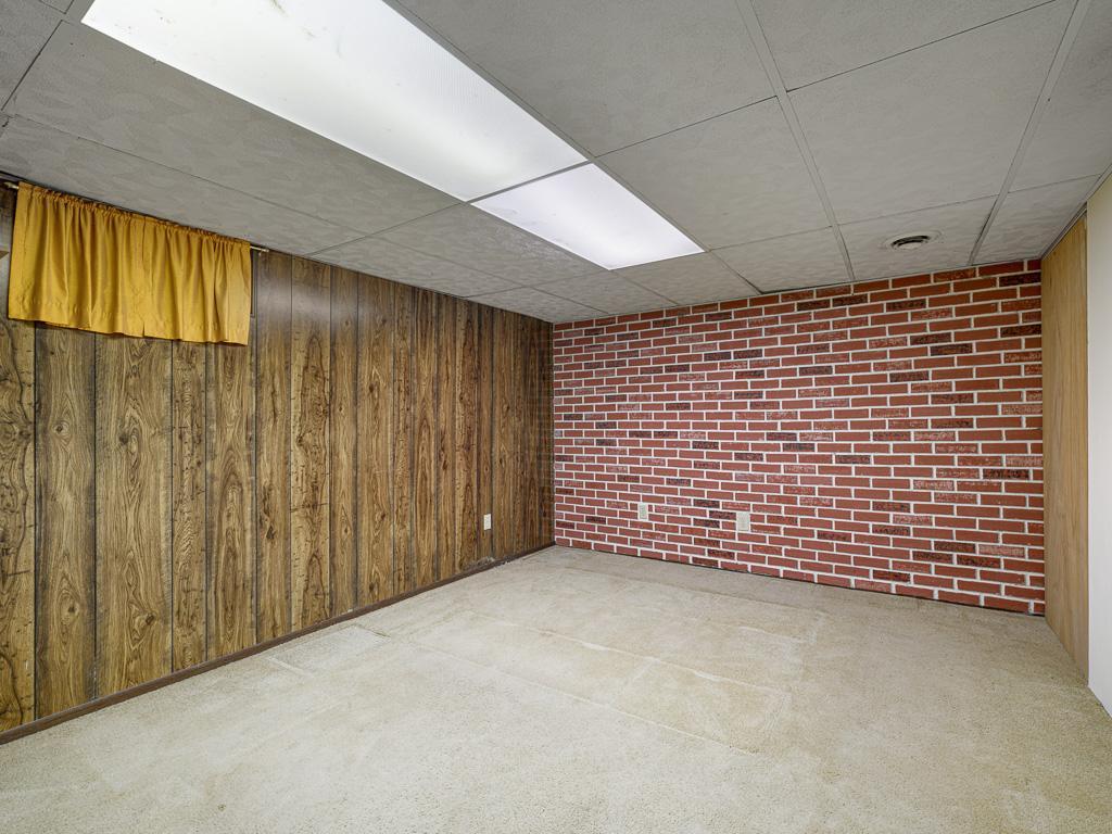 View of Residential at 1625 Mclean Avenue, Saint Paul MN 55106, Saint Paul (16 of 21) - Mike Wilen | Minnesota Team Real Estate