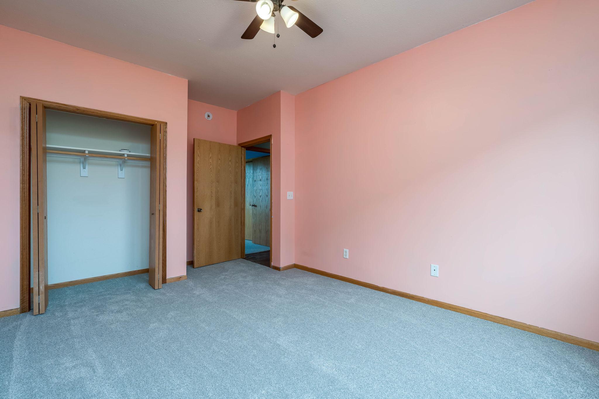 View of Residential at 248 Frenzel Drive, Arlington MN 55307, Arlington (12 of 17) - Mike Wilen | Minnesota Team Real Estate