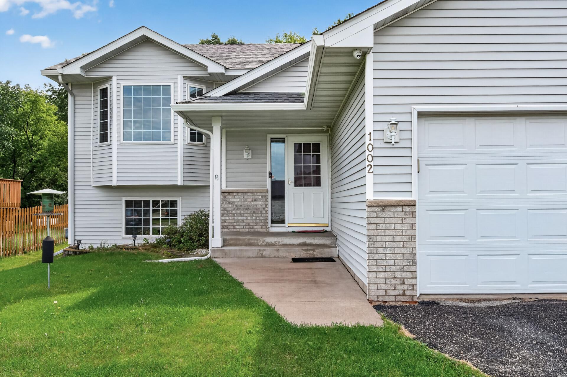 View of Residential at 1002 3rd Avenue, Isanti MN 55040, Isanti (4 of 31) - Mike Wilen | Minnesota Team Real Estate