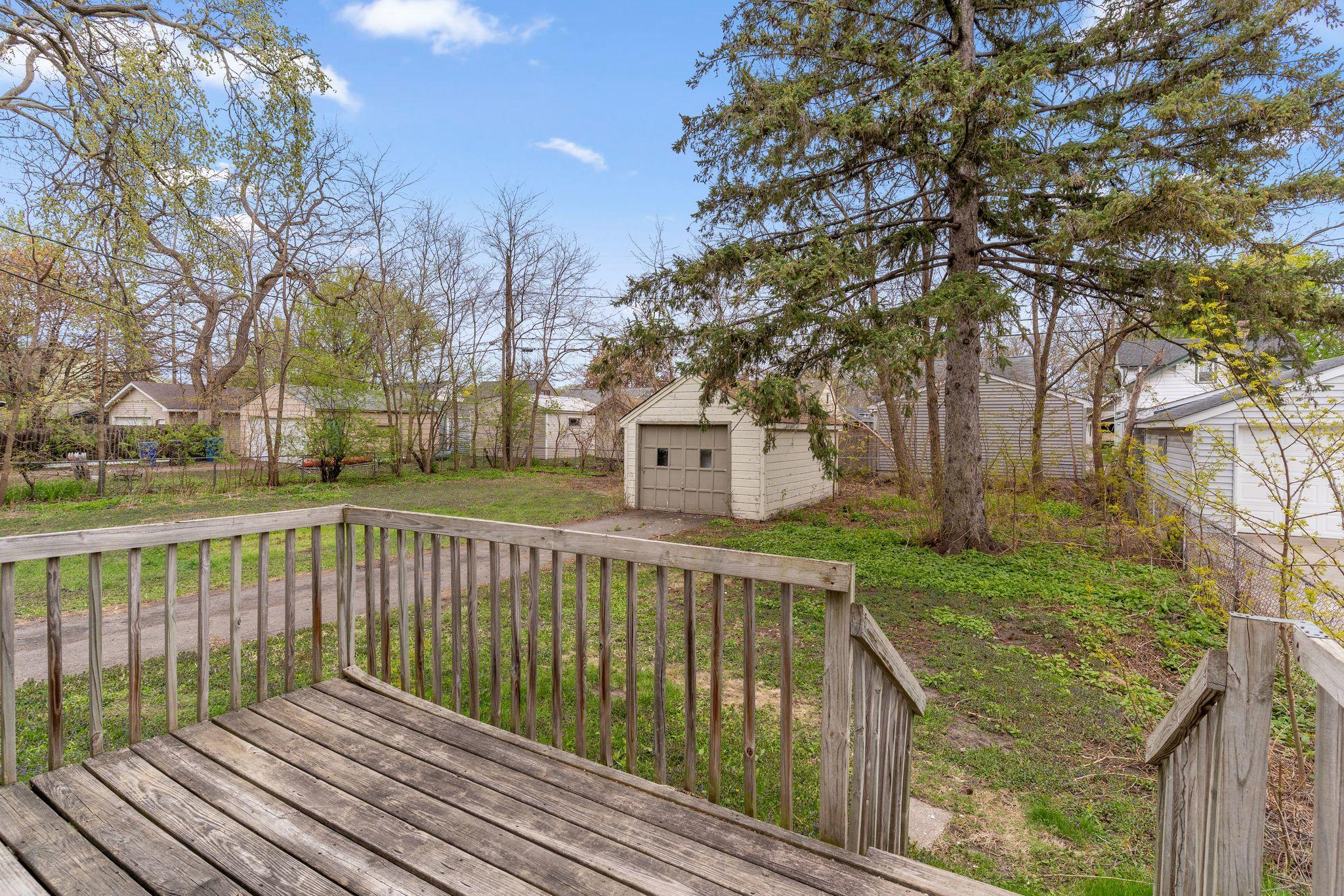 View of Residential at 1302 Hewitt Avenue, Saint Paul MN 55104, Saint Paul (26 of 27) - Mike Wilen | Minnesota Team Real Estate