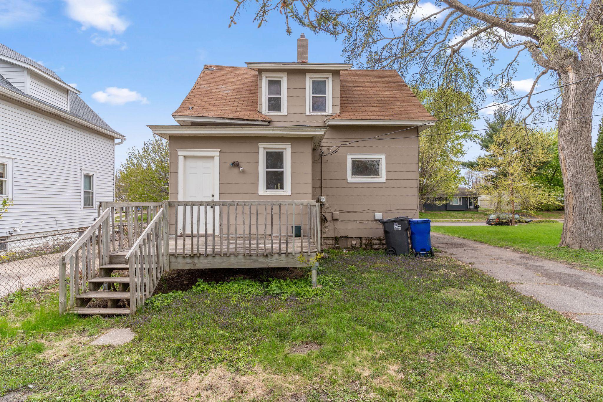 View of Residential at 1302 Hewitt Avenue, Saint Paul MN 55104, Saint Paul (24 of 27) - Mike Wilen | Minnesota Team Real Estate