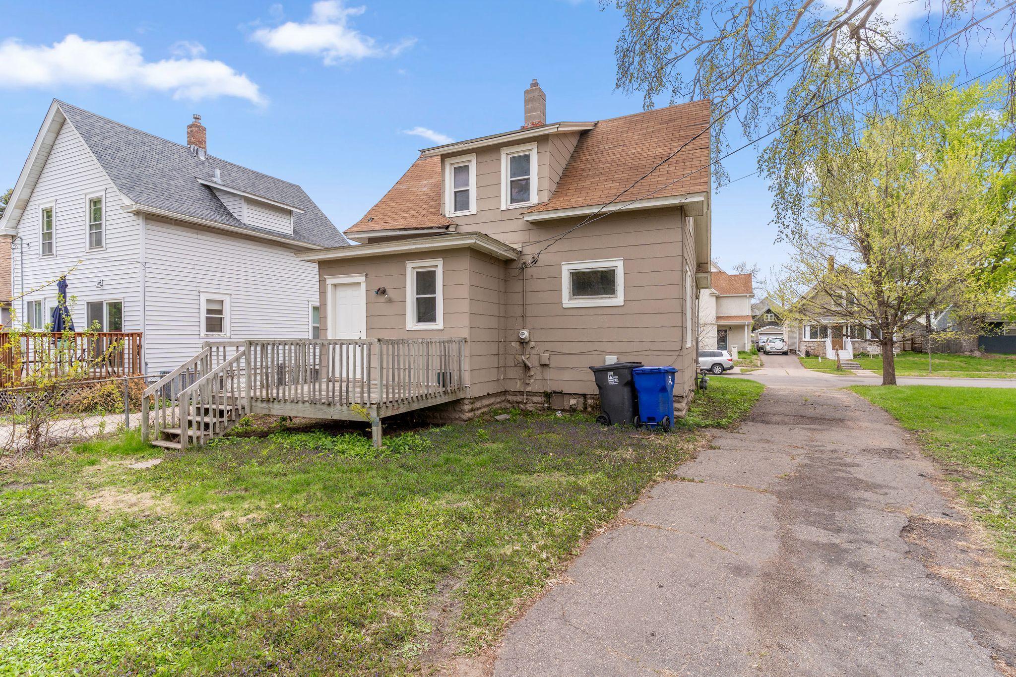 View of Residential at 1302 Hewitt Avenue, Saint Paul MN 55104, Saint Paul (25 of 27) - Mike Wilen | Minnesota Team Real Estate