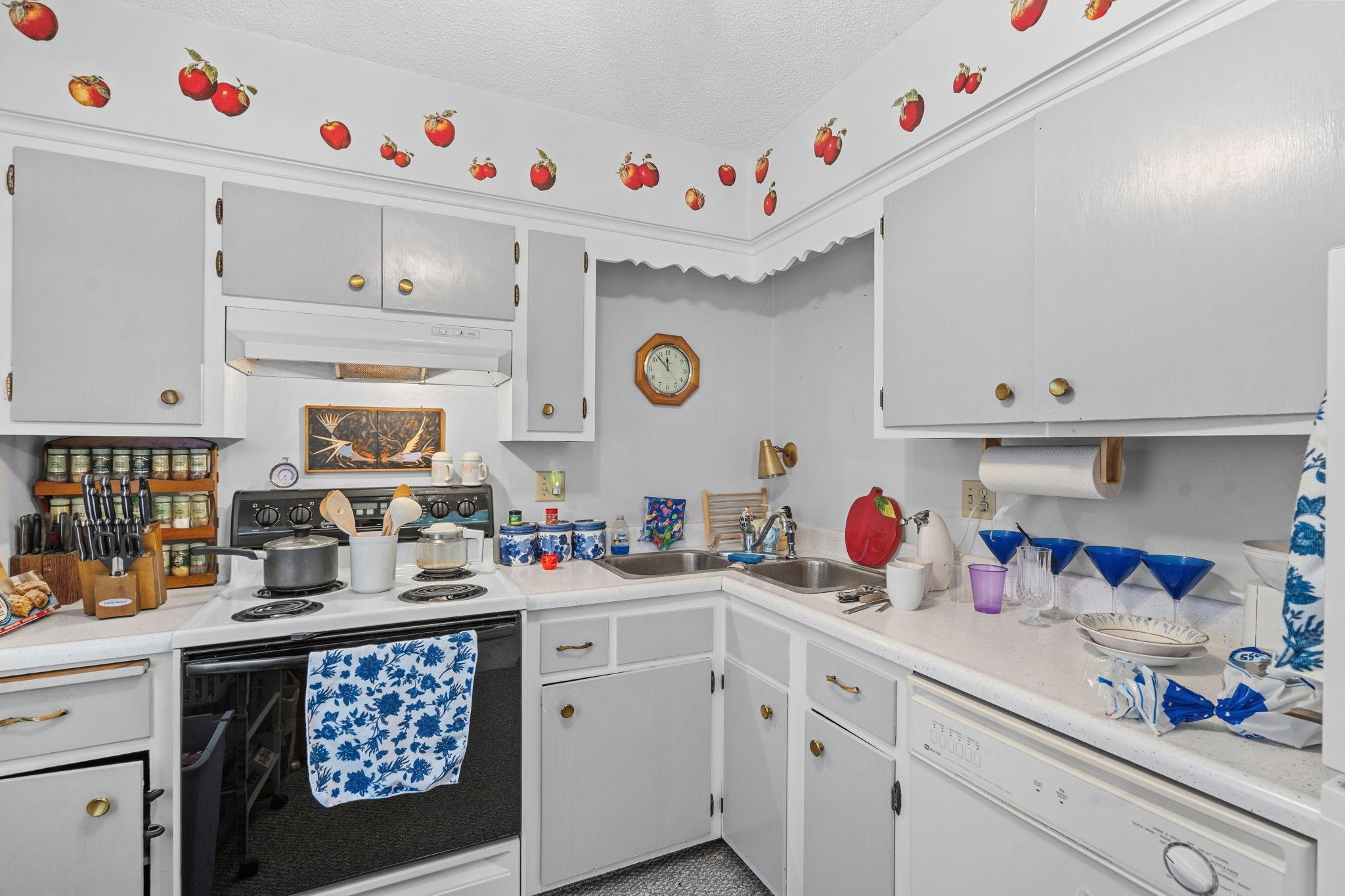 View of Residential at 2730 Dale Street #D115, Roseville MN 55113, Roseville (7 of 25) - Mike Wilen | Minnesota Team Real Estate