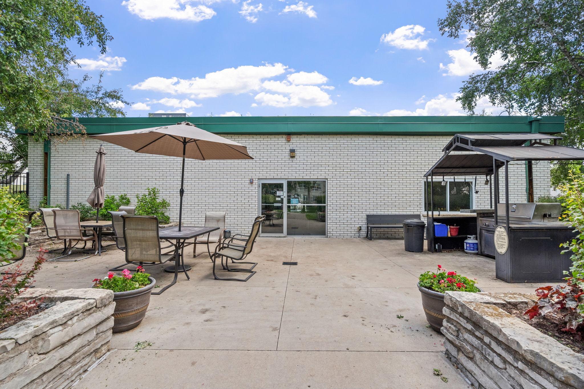 View of Residential at 2730 Dale Street #D115, Roseville MN 55113, Roseville (18 of 25) - Mike Wilen | Minnesota Team Real Estate