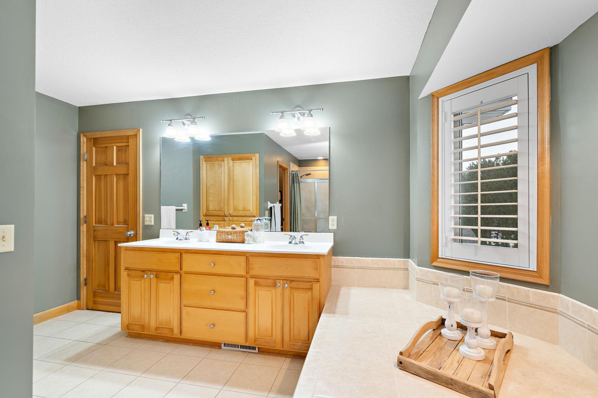 View of Residential at 8197 Drexel Court, Eden Prairie MN 55347, Eden Prairie (17 of 41) - Mike Wilen | Minnesota Team Real Estate