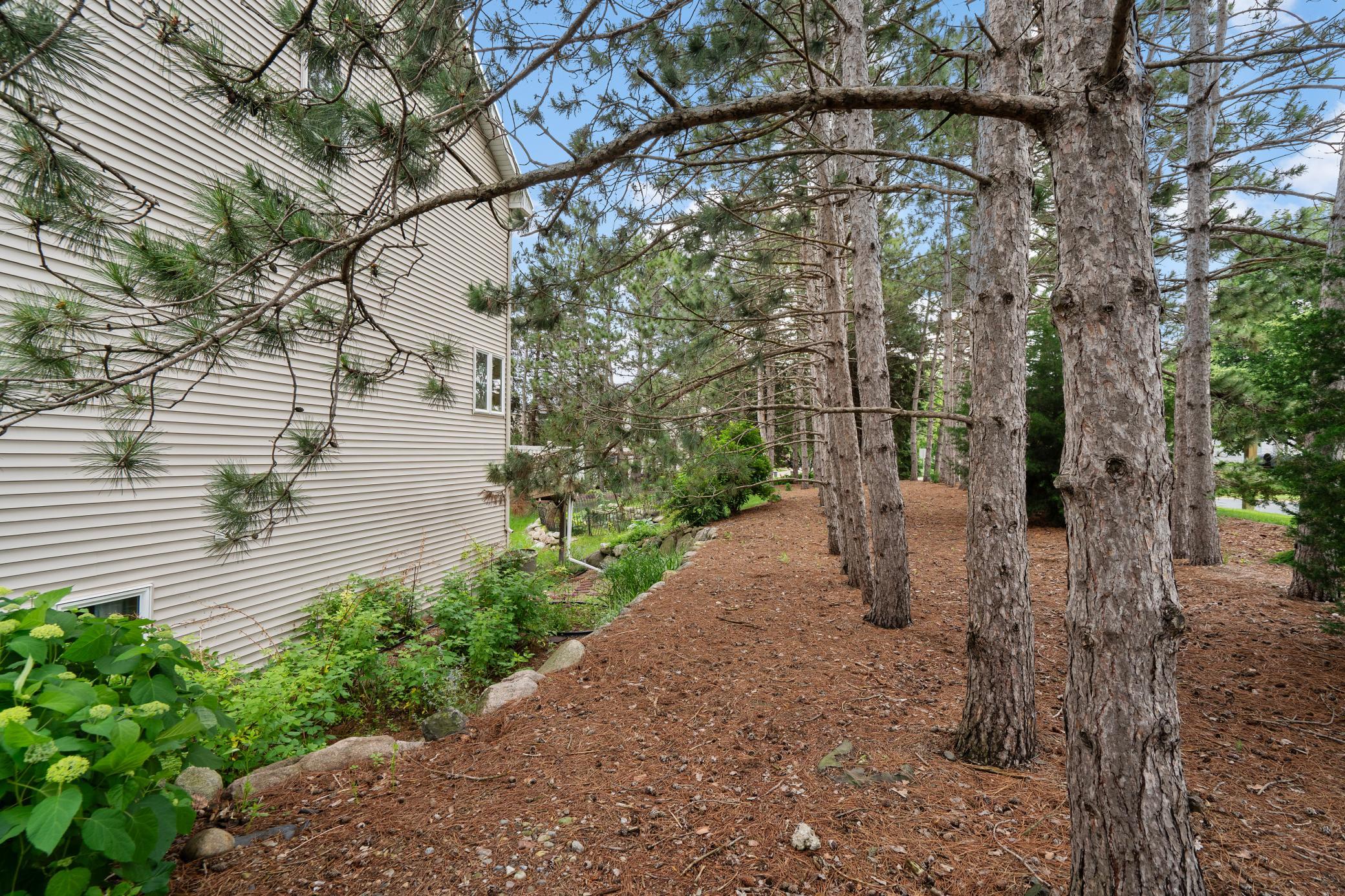 View of Residential at 8197 Drexel Court, Eden Prairie MN 55347, Eden Prairie (33 of 41) - Mike Wilen | Minnesota Team Real Estate