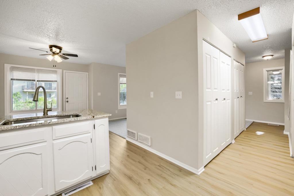 View of Residential at 5918 Cahill Avenue, Inver Grove Heights MN 55076, Inver Grove Heights (11 of 28) - Mike Wilen | Minnesota Team Real Estate