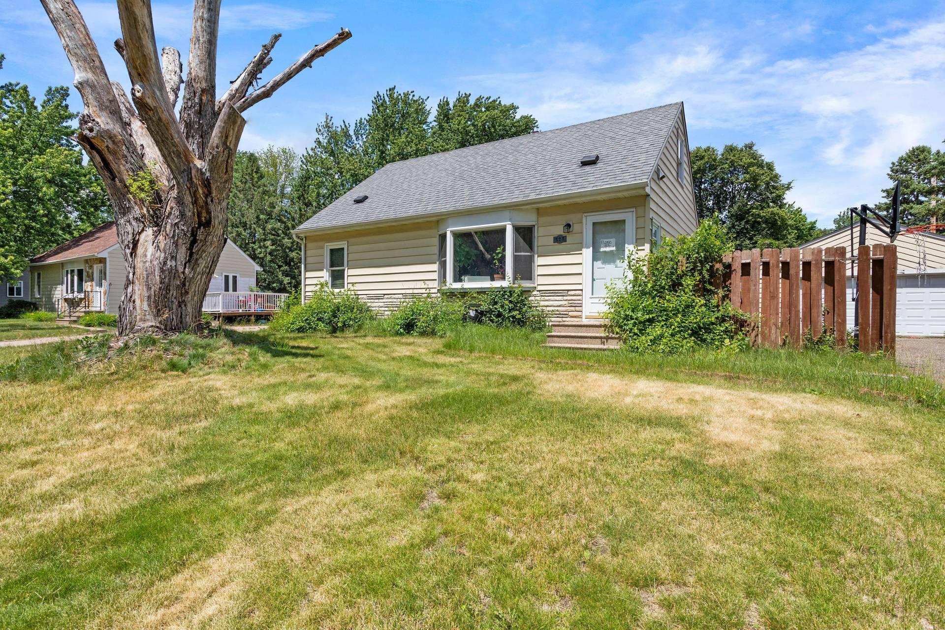 View of Residential at 527 Emil Avenue, Shoreview MN 55126, Shoreview (31 of 31) - Mike Wilen | Minnesota Team Real Estate