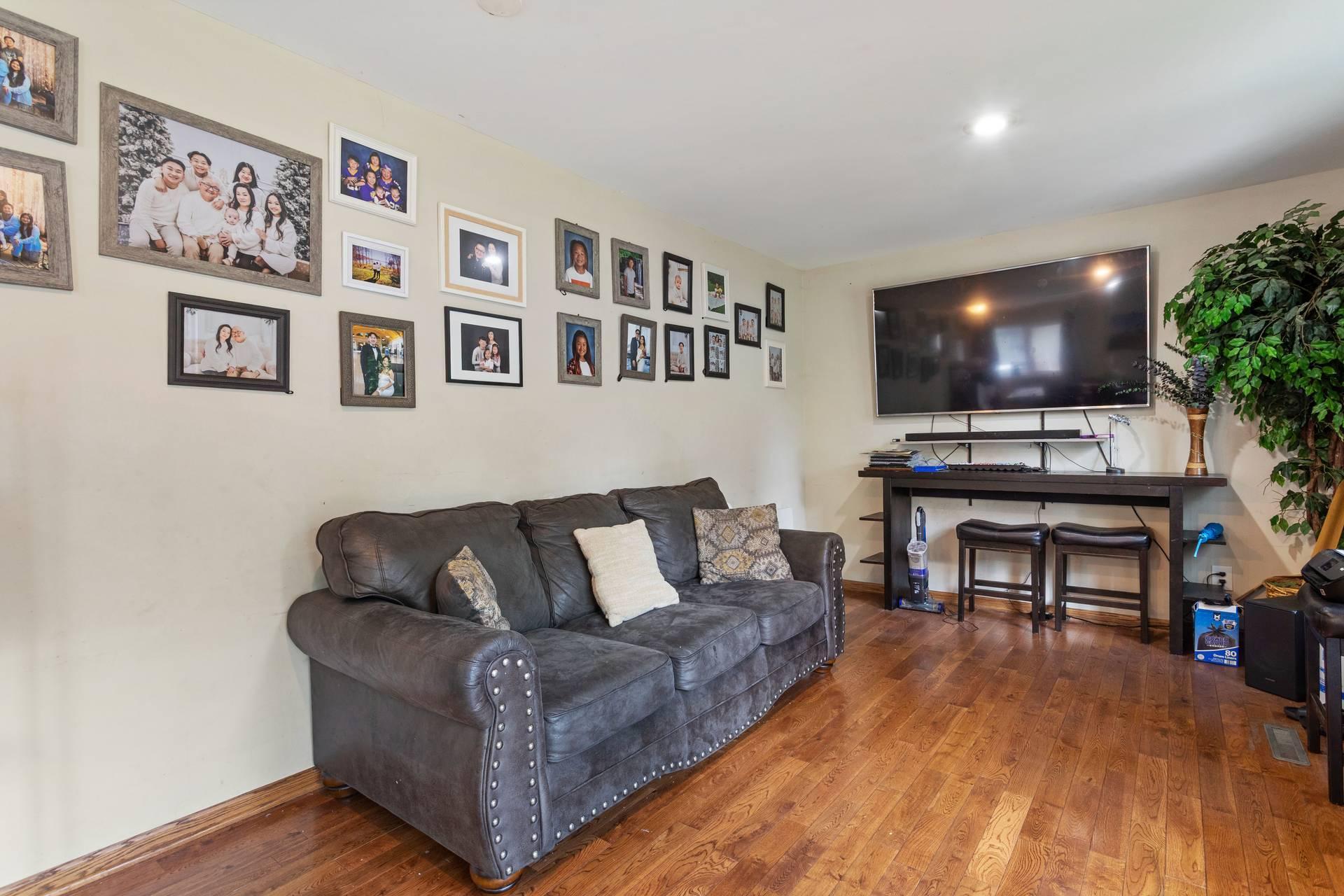 View of Residential at 527 Emil Avenue, Shoreview MN 55126, Shoreview (12 of 31) - Mike Wilen | Minnesota Team Real Estate