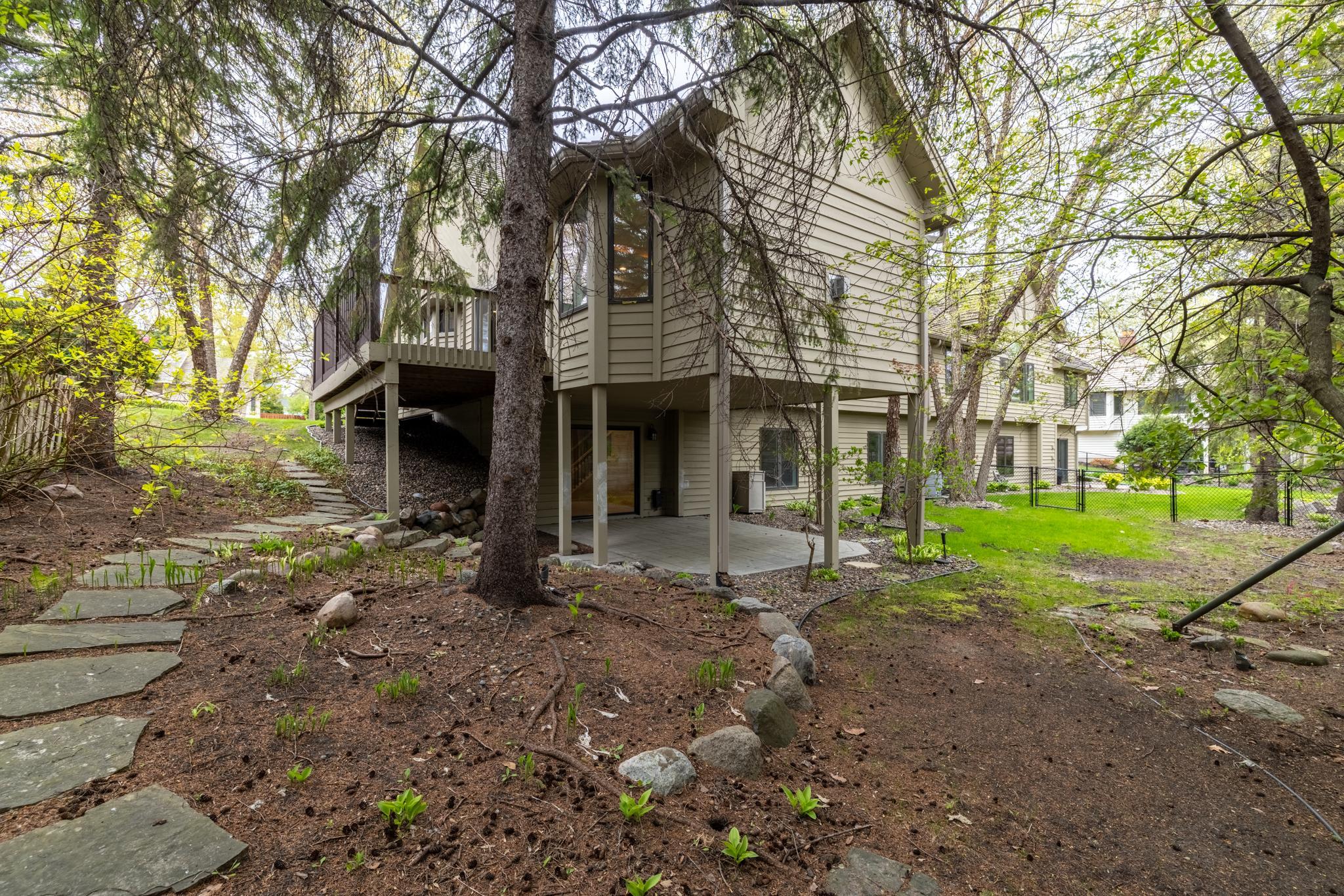 View of Residential at 6507 Gleason Court, Edina MN 55436, Edina (75 of 79) - Mike Wilen | Minnesota Team Real Estate