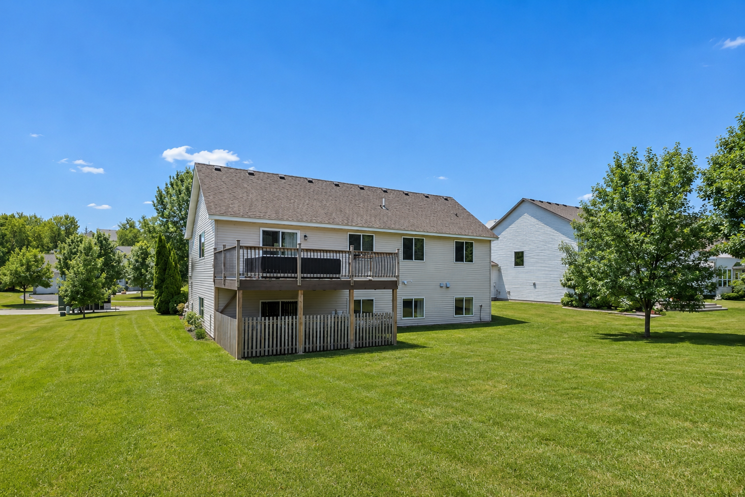 View of Residential at 3951 Landings Drive, Saint Bonifacius MN 55375, Saint Bonifacius (36 of 40) - Mike Wilen | Minnesota Team Real Estate