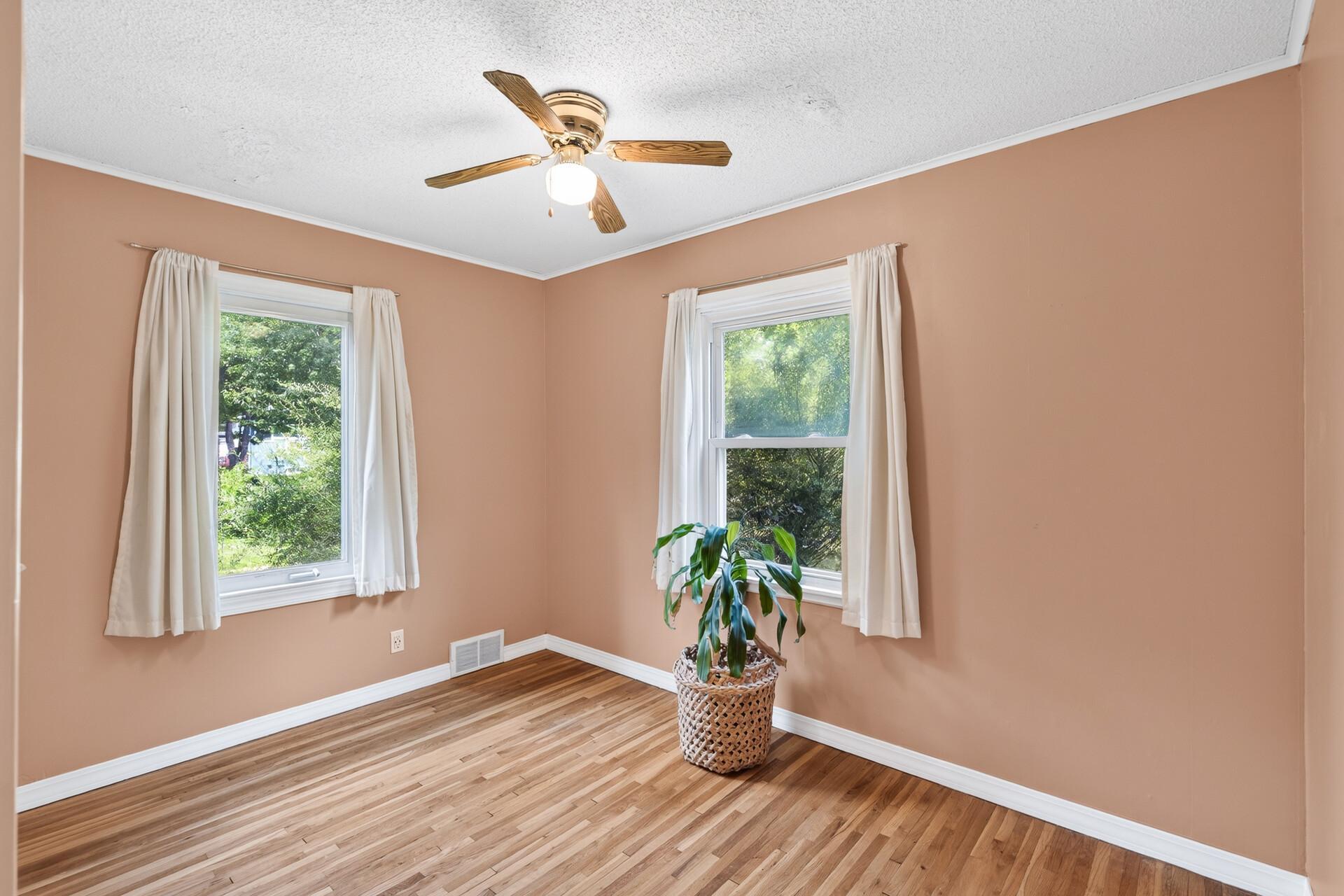 View of Residential at 5336 Hiawatha Lane, Minneapolis MN 55417, Minneapolis (11 of 29) - Mike Wilen | Minnesota Team Real Estate
