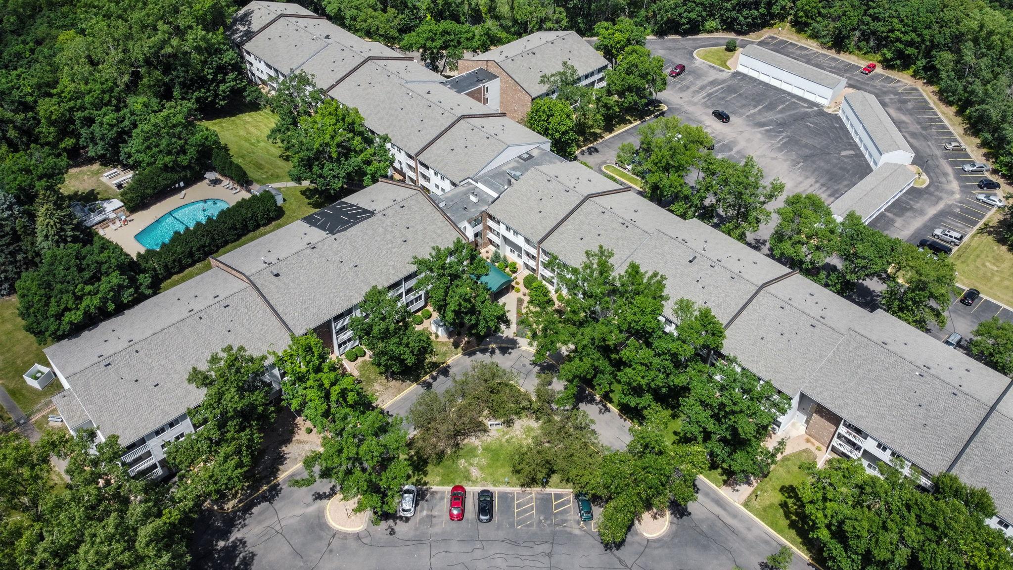 View of Residential at 1601 Innsbruck Drive #155, Fridley MN 55432, Fridley (27 of 31) - Mike Wilen | Minnesota Team Real Estate