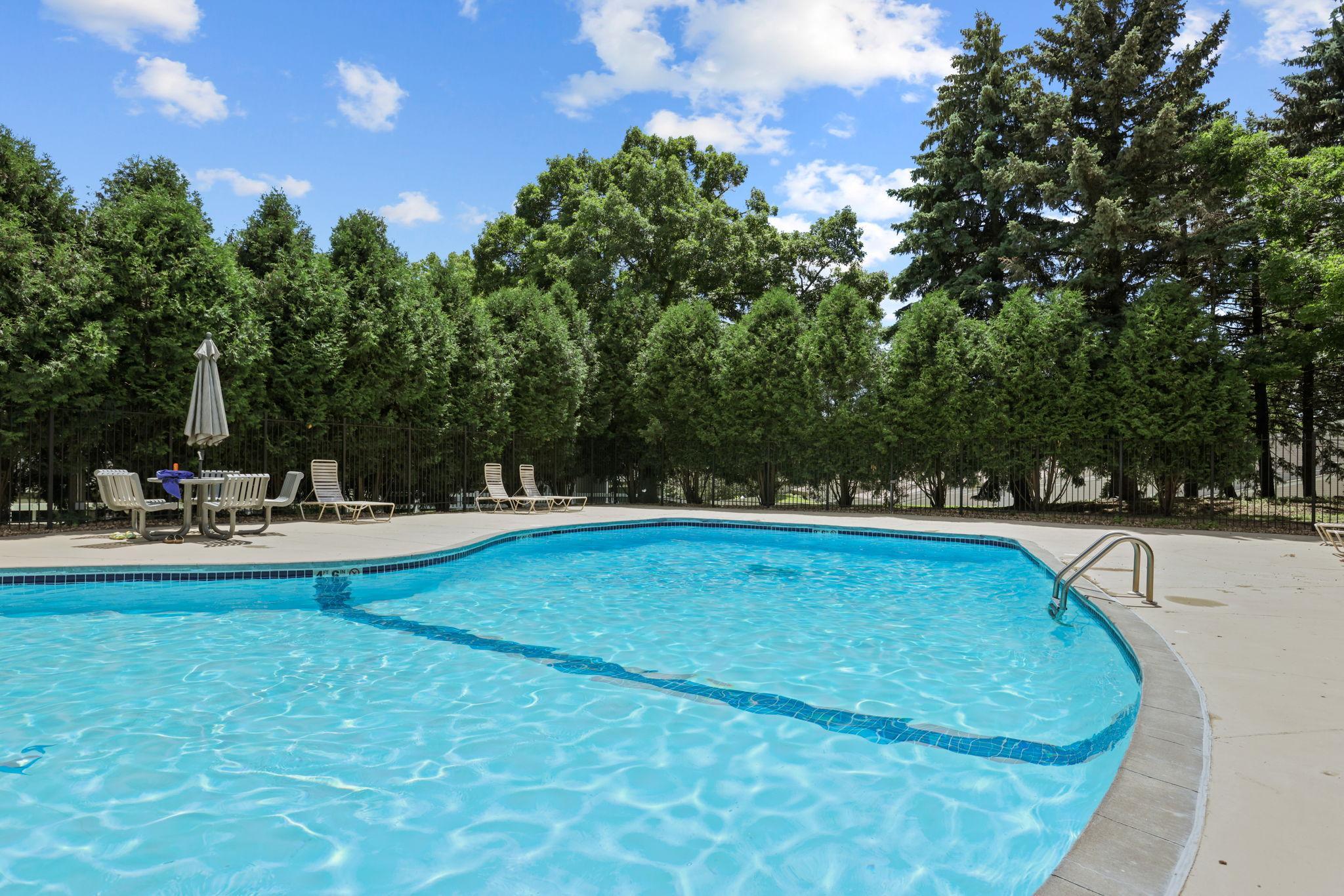 View of Residential at 1601 Innsbruck Drive #155, Fridley MN 55432, Fridley (24 of 31) - Mike Wilen | Minnesota Team Real Estate