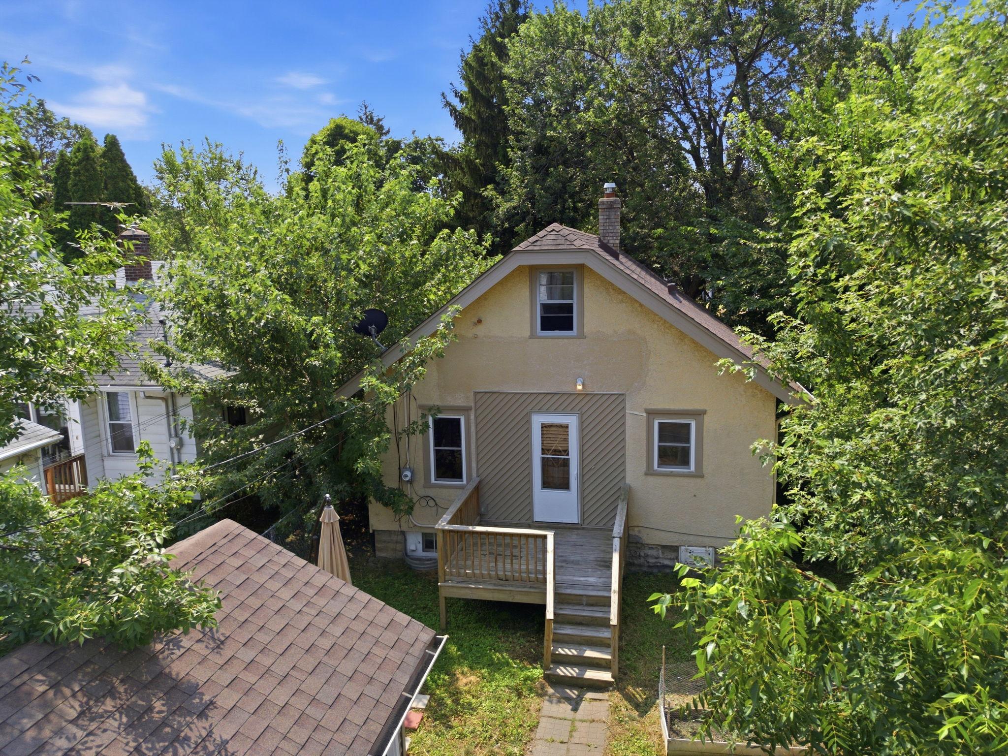 View of Residential at 1017 Maryland Avenue, Saint Paul MN 55106, Saint Paul (41 of 45) - Mike Wilen | Minnesota Team Real Estate
