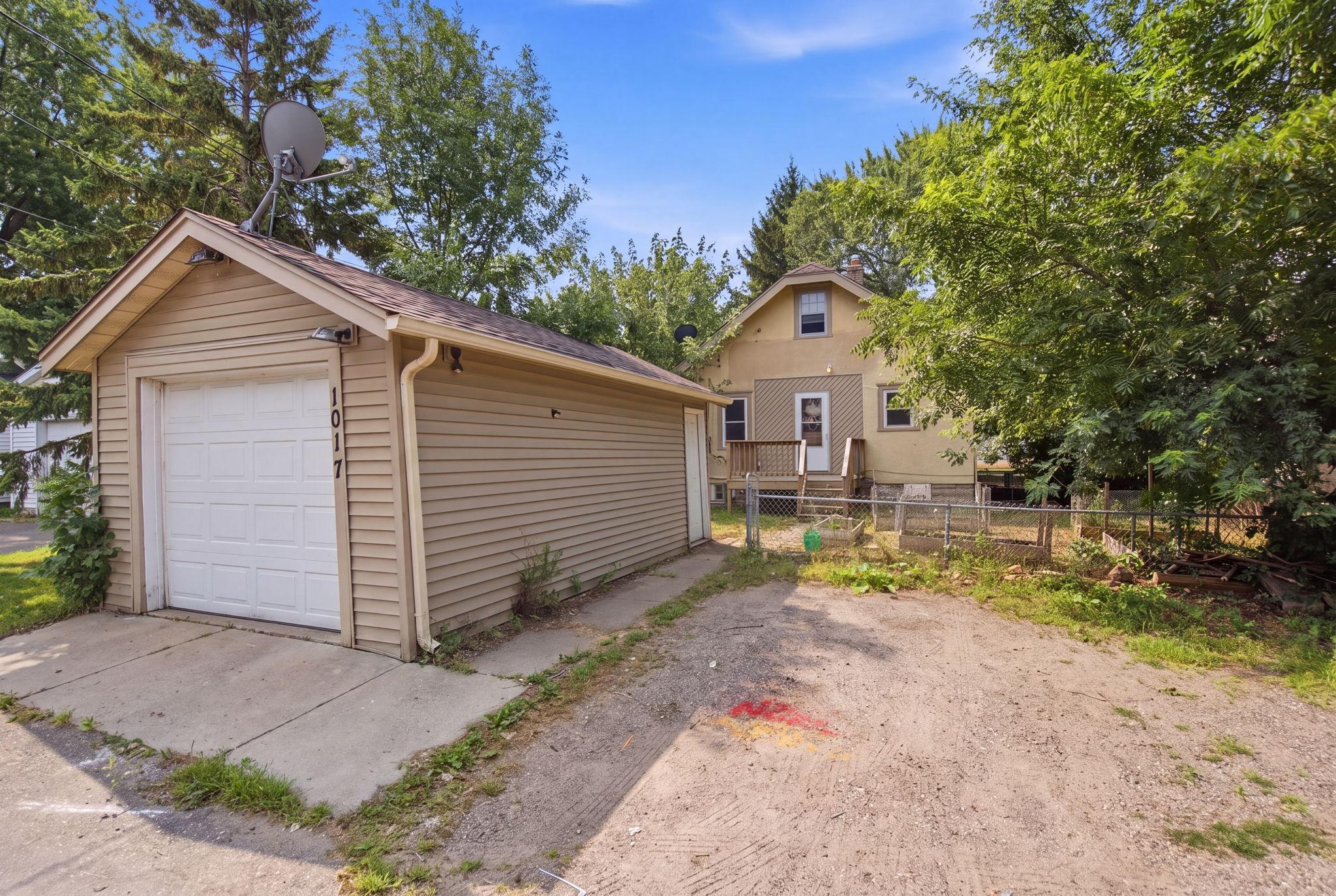 View of Residential at 1017 Maryland Avenue, Saint Paul MN 55106, Saint Paul (40 of 45) - Mike Wilen | Minnesota Team Real Estate