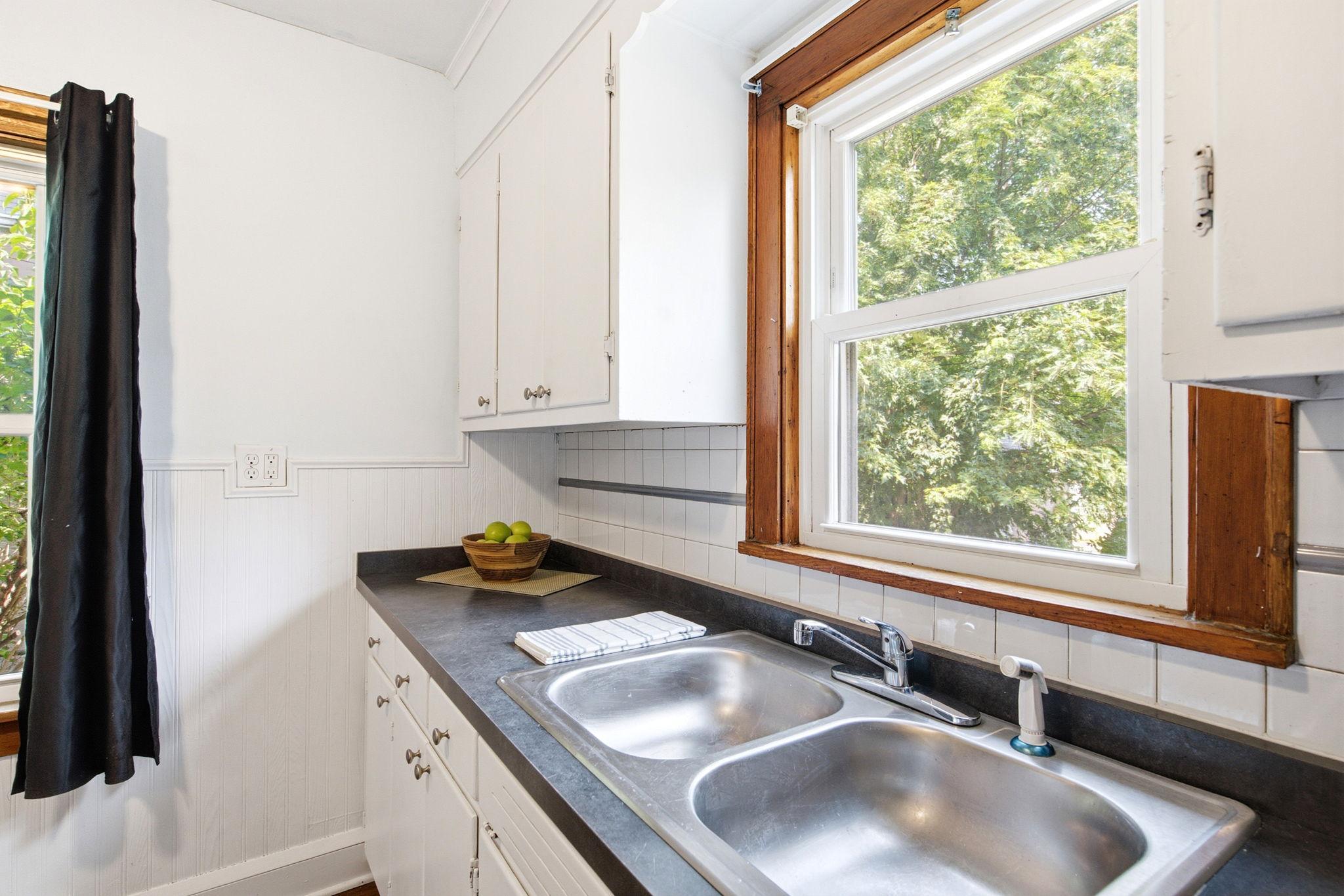 View of Residential at 1017 Maryland Avenue, Saint Paul MN 55106, Saint Paul (17 of 45) - Mike Wilen | Minnesota Team Real Estate