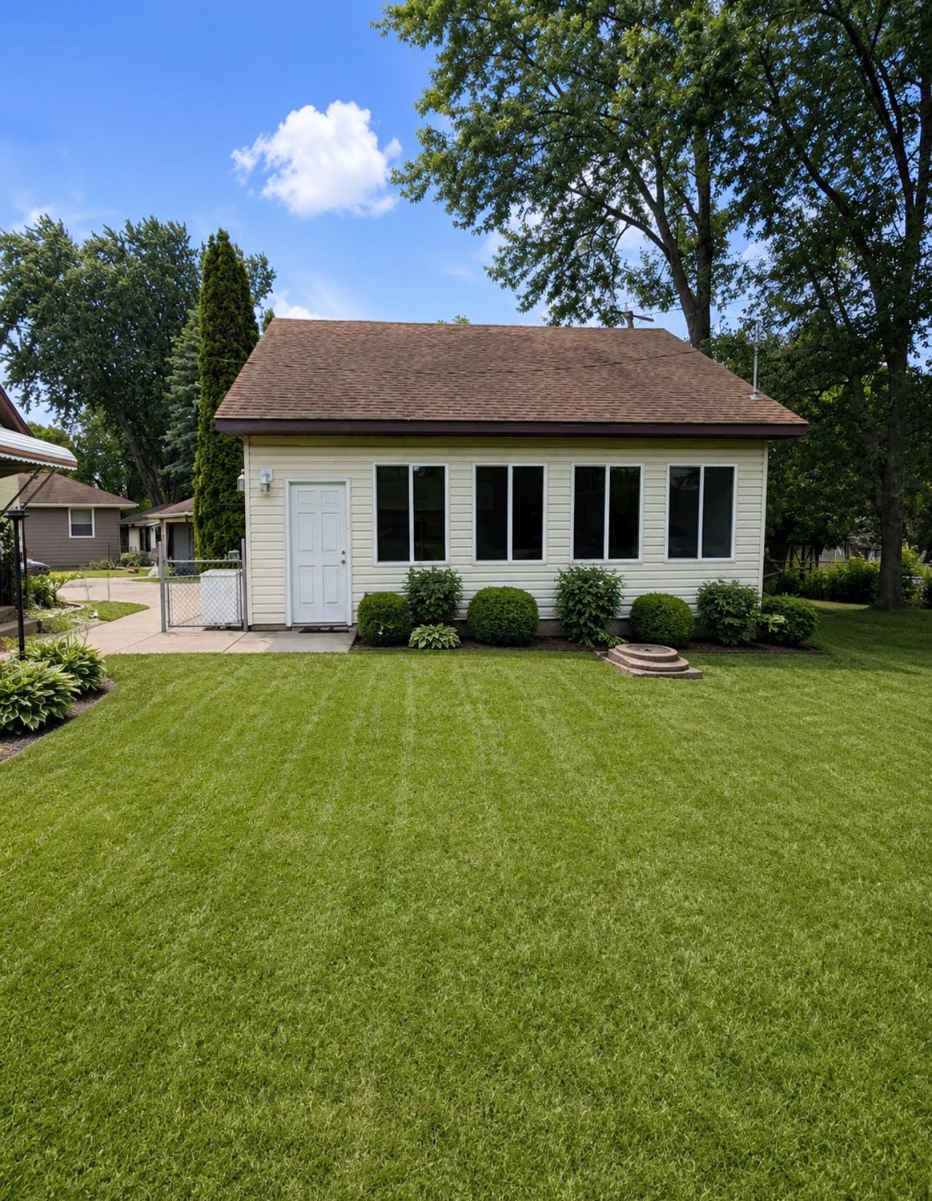 View of Residential at 8245 Del Drive, New Hope MN 55428, New Hope (14 of 14) - Mike Wilen | Minnesota Team Real Estate