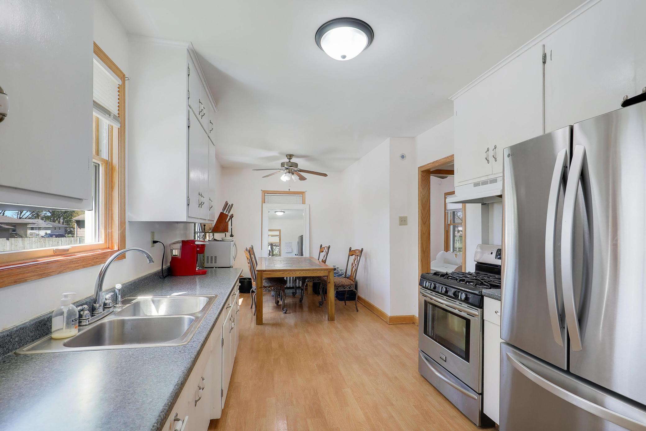 View of Residential at 6425 Fremont Avenue, Brooklyn Center MN 55430, Brooklyn Center (9 of 37) - Mike Wilen | Minnesota Team Real Estate