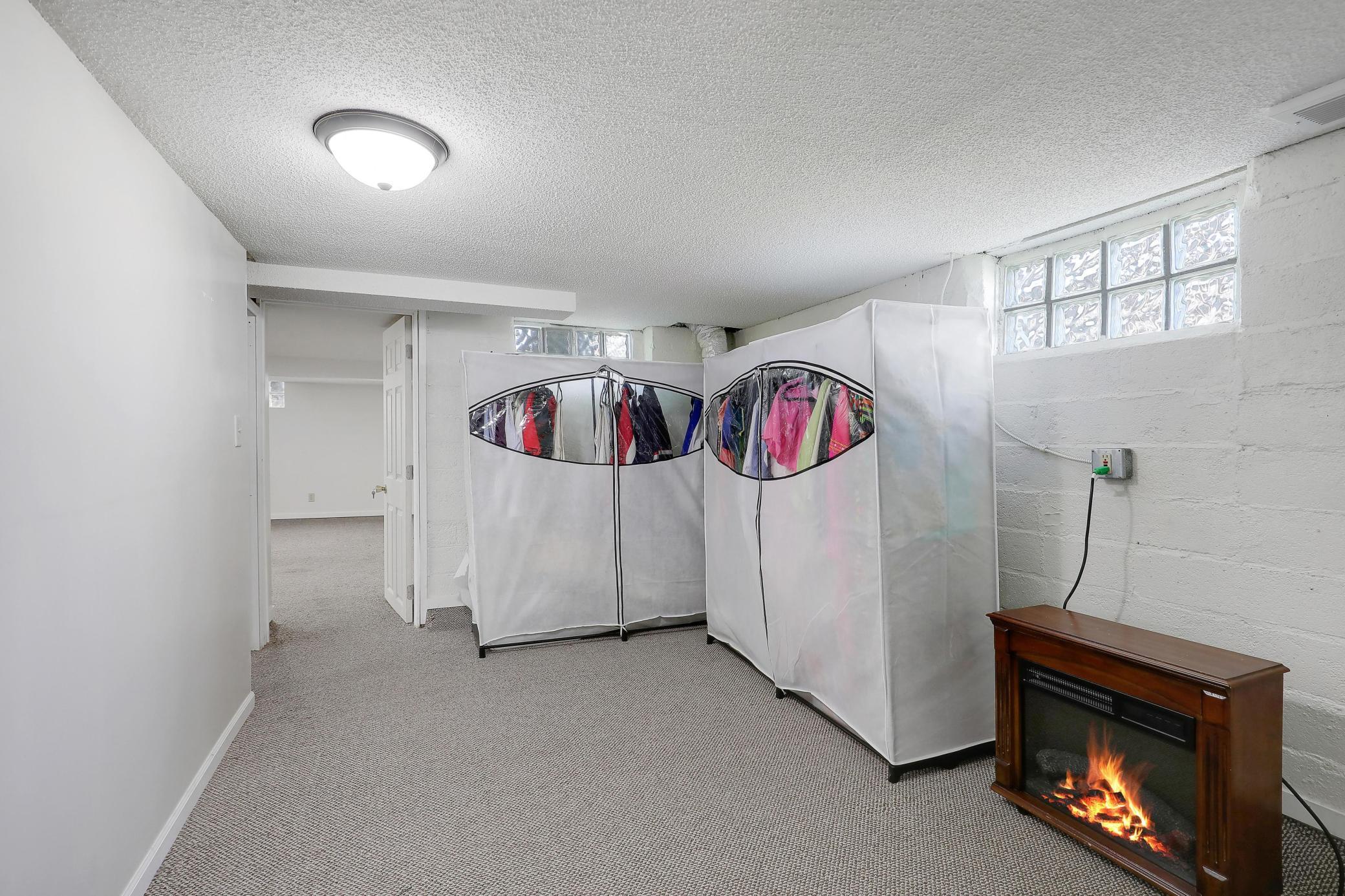 View of Residential at 6425 Fremont Avenue, Brooklyn Center MN 55430, Brooklyn Center (30 of 37) - Mike Wilen | Minnesota Team Real Estate